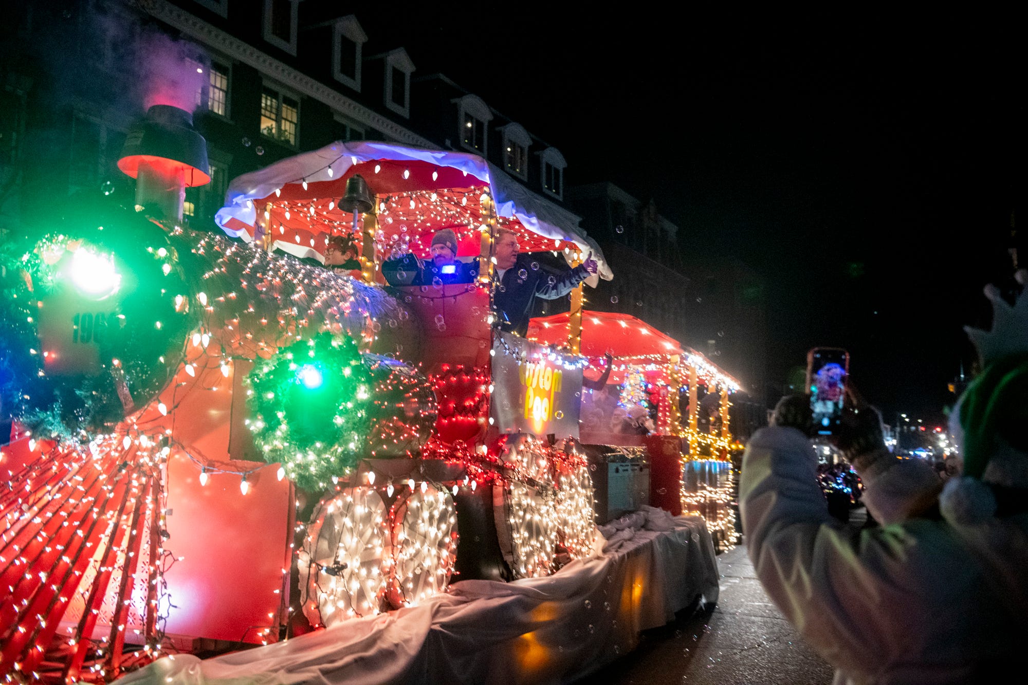 When Is The Portsmouth Nh Christmas Parade 2022 Portsmouth Nh Revived Holiday Parade 'Just Magical' For Crowd