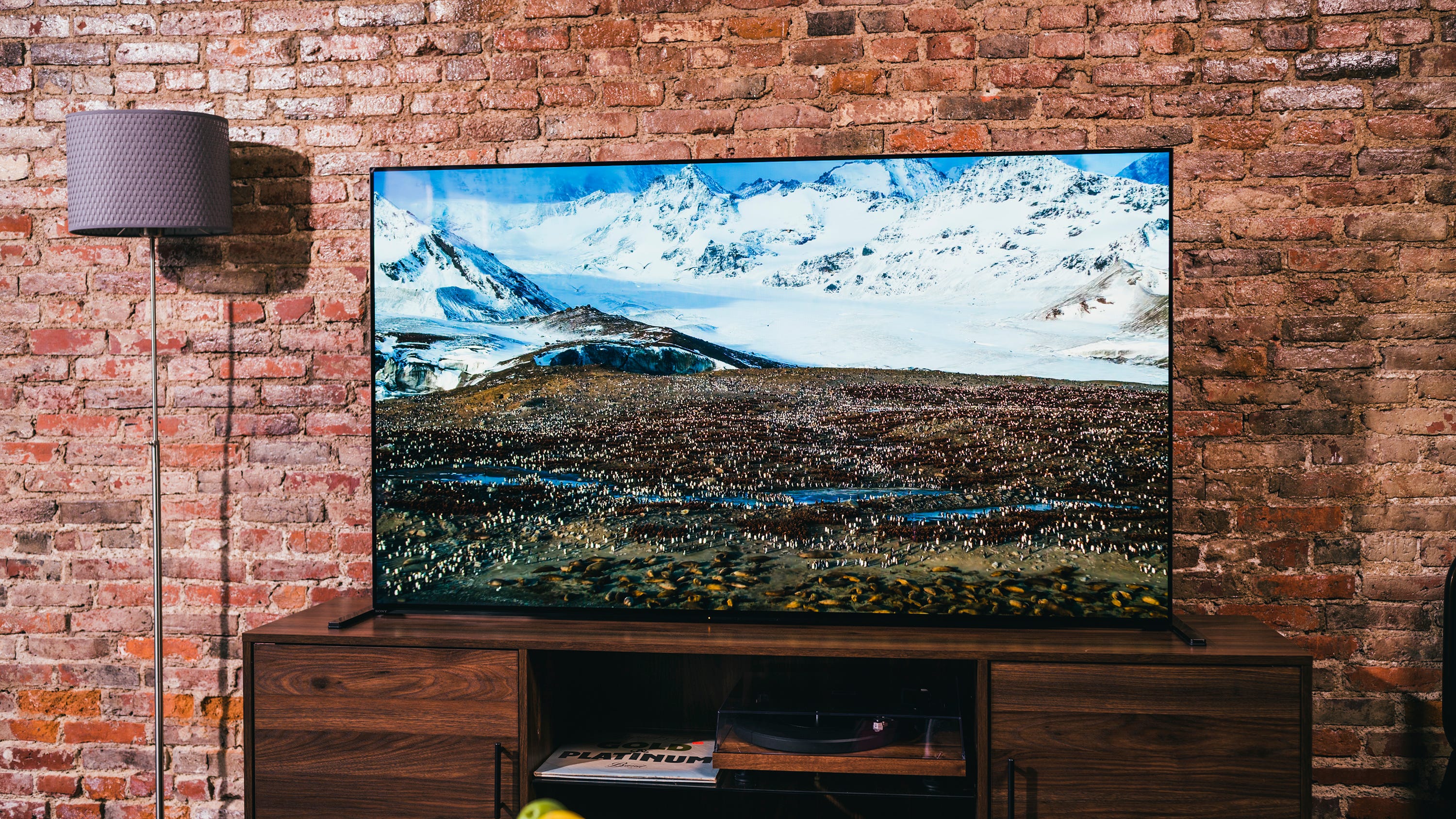 Рейтинг телевизоров 65. Телевизор Sony Bravia 4k. Sony XR-65a90j. Телевизор OLED Sony XR-65a90j. Sony Bravia OLED.