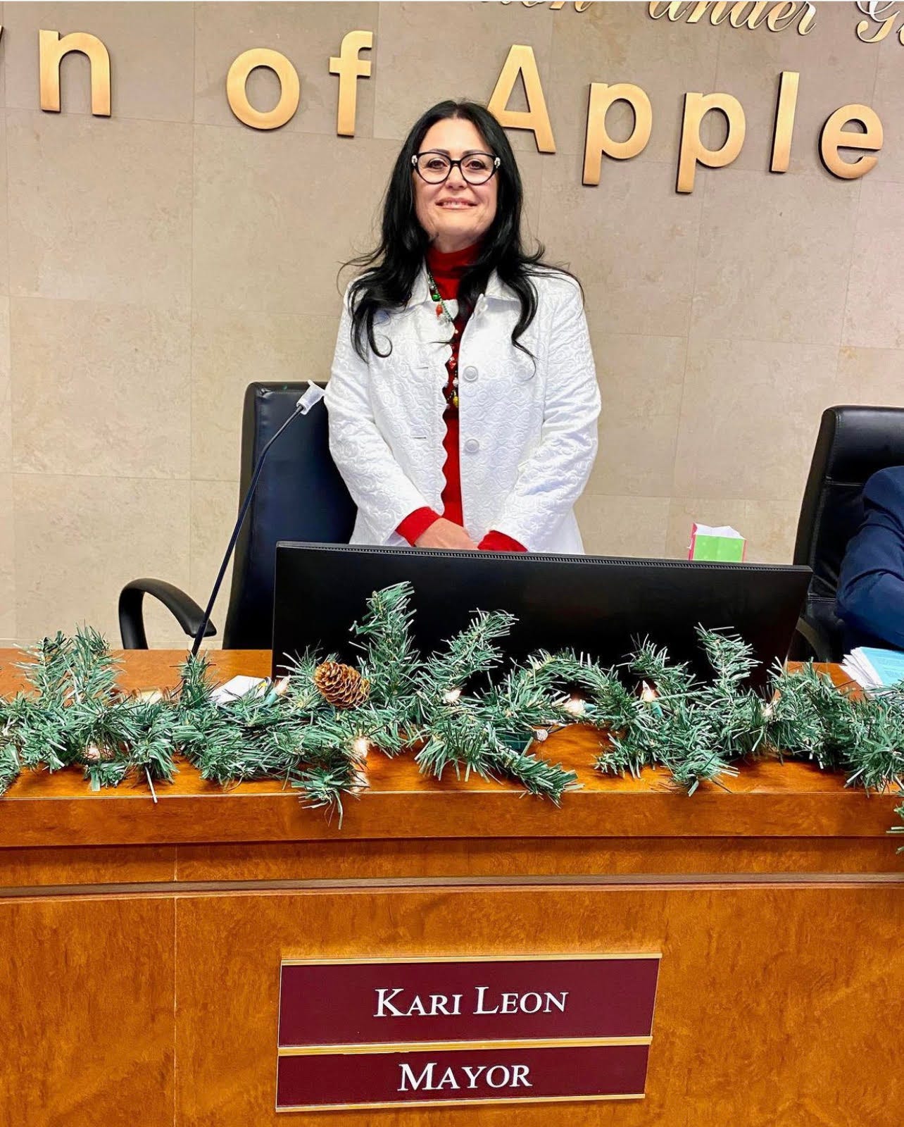 Kari Leon Appointed Mayor Of Apple Valley