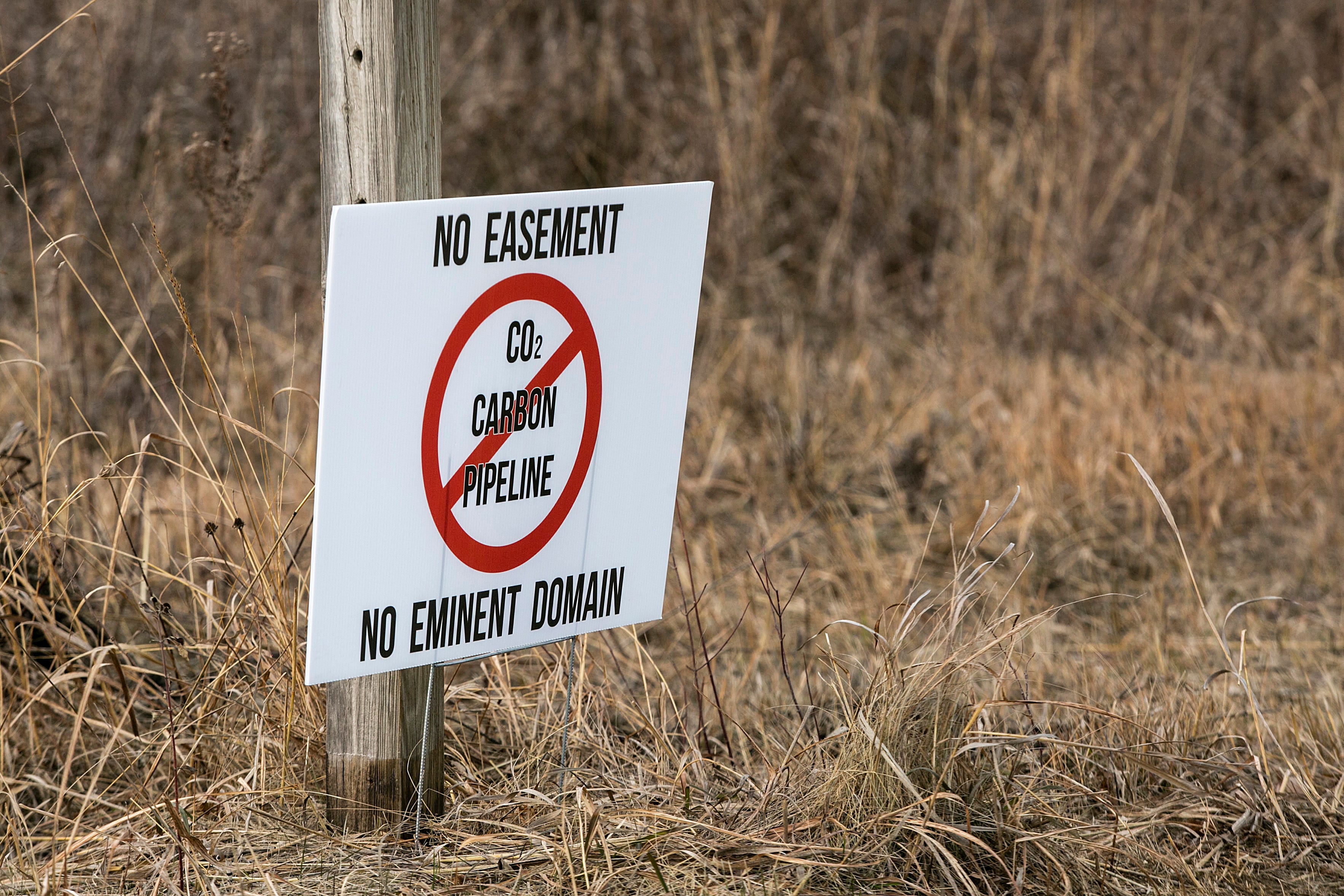 Iowans Oppose Eminent Domain For Carbon-capture Pipelines: Iowa Poll