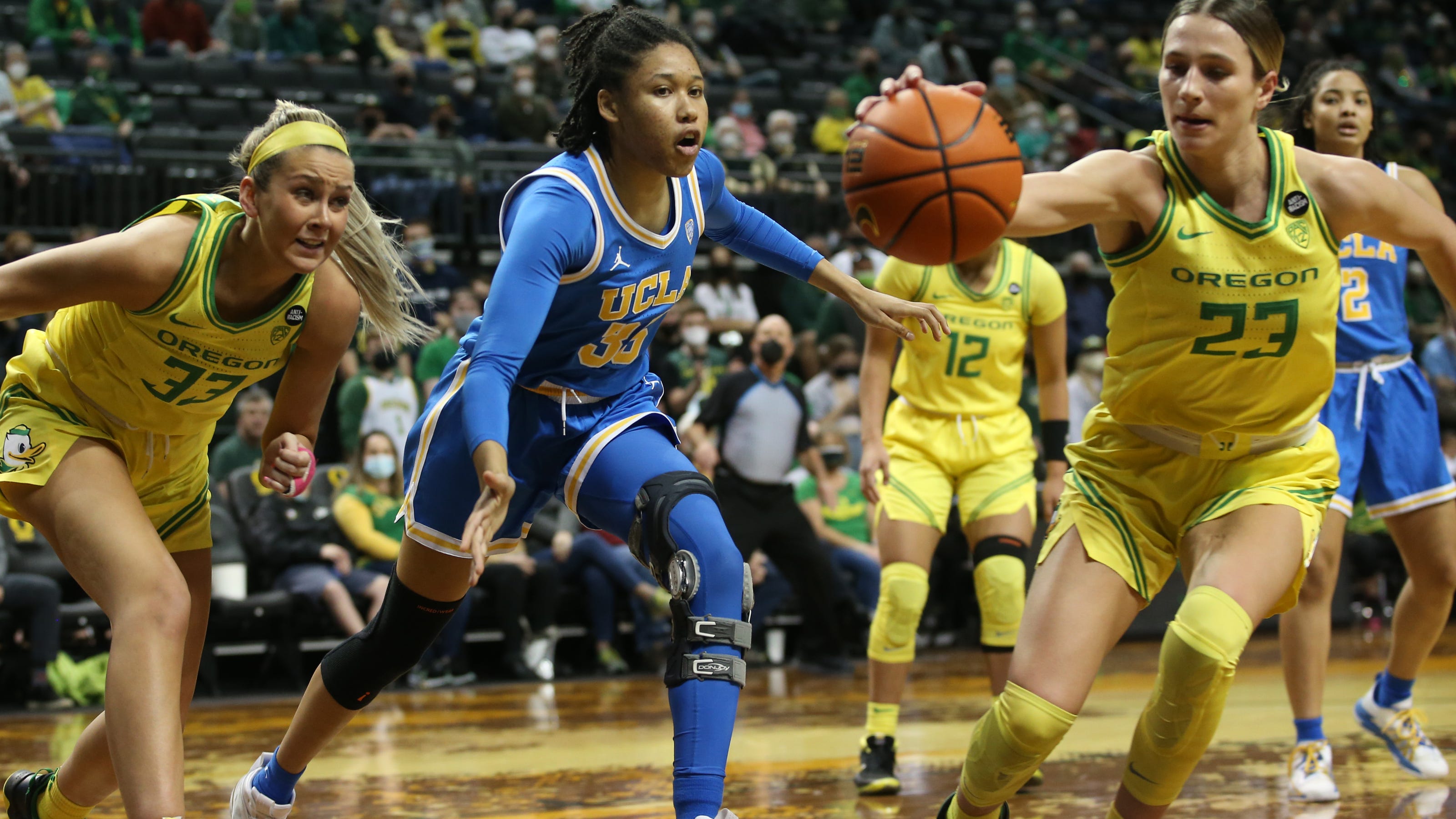 Oregon Women Basketball Bounces Back Defeating Ucla By Double Digits