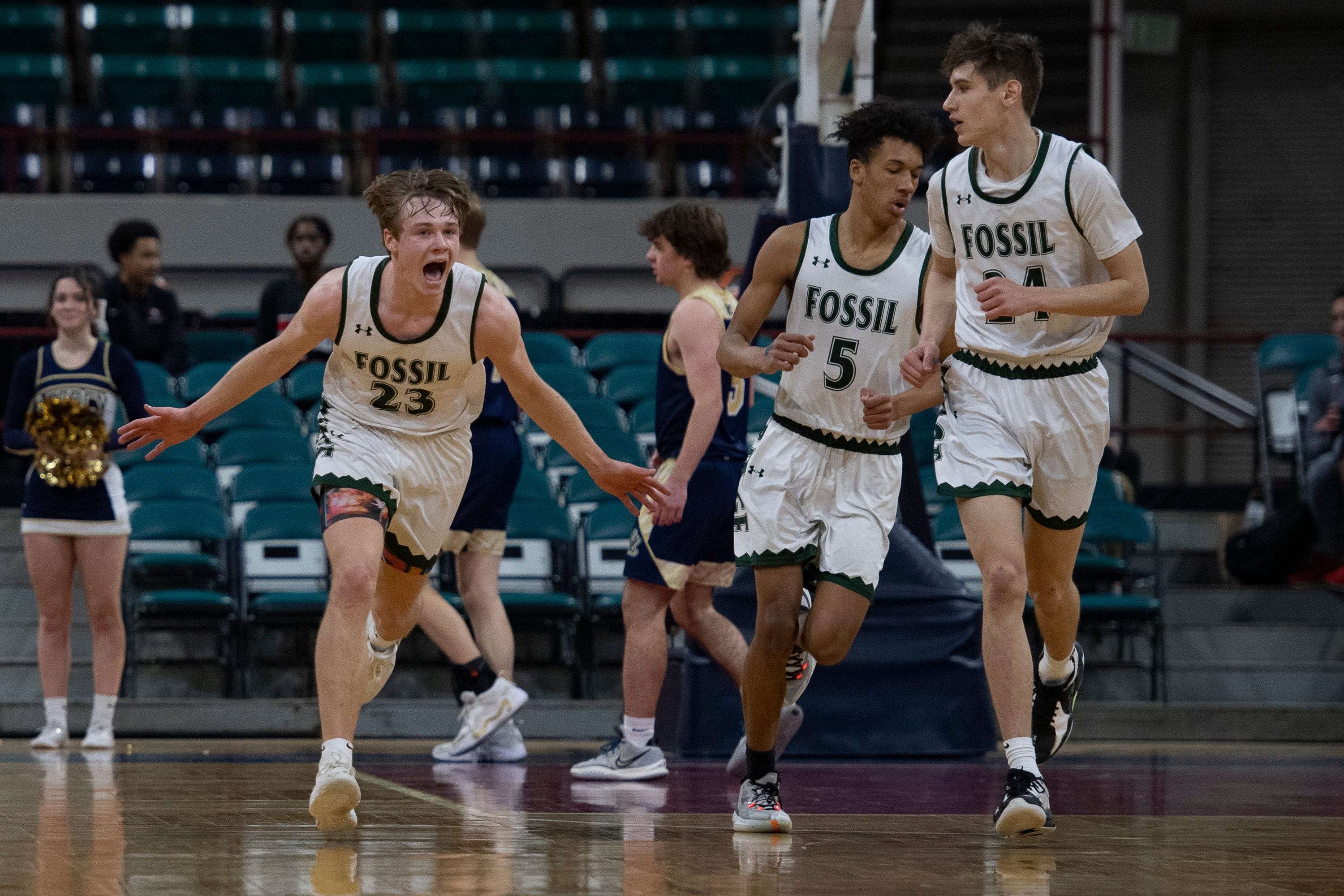 Fossil Ridge boys basketball's Dominic Leone a key SaberCats scorer