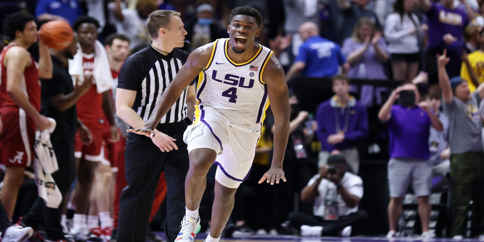 Why LSU basketball is turning to Darius Days at NCAA Tournament with coach  Will Wade fired
