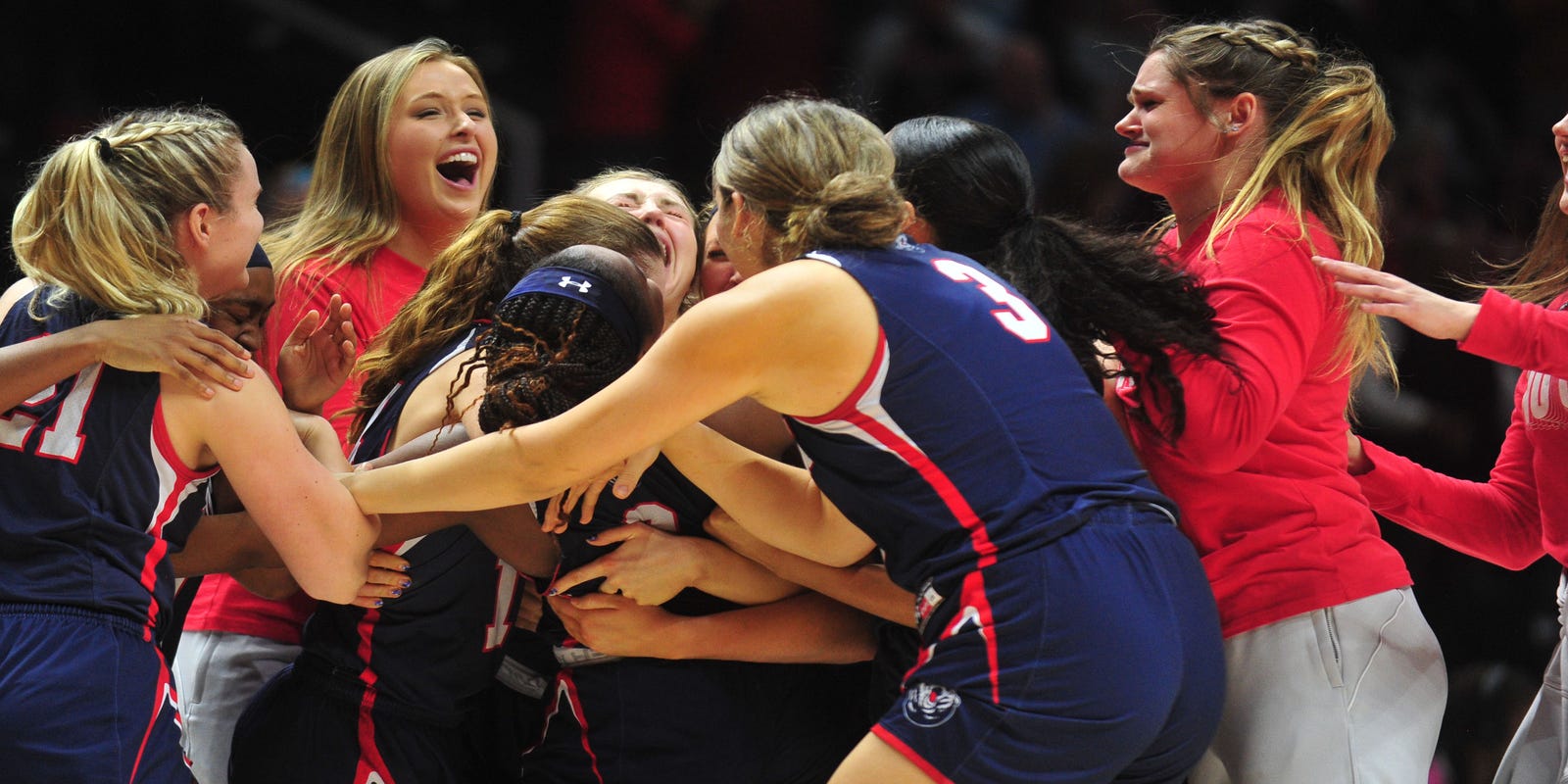 Belmont women's basketball upsets Oregon in NCAA Tournament, gets Tennessee  Lady Vols next