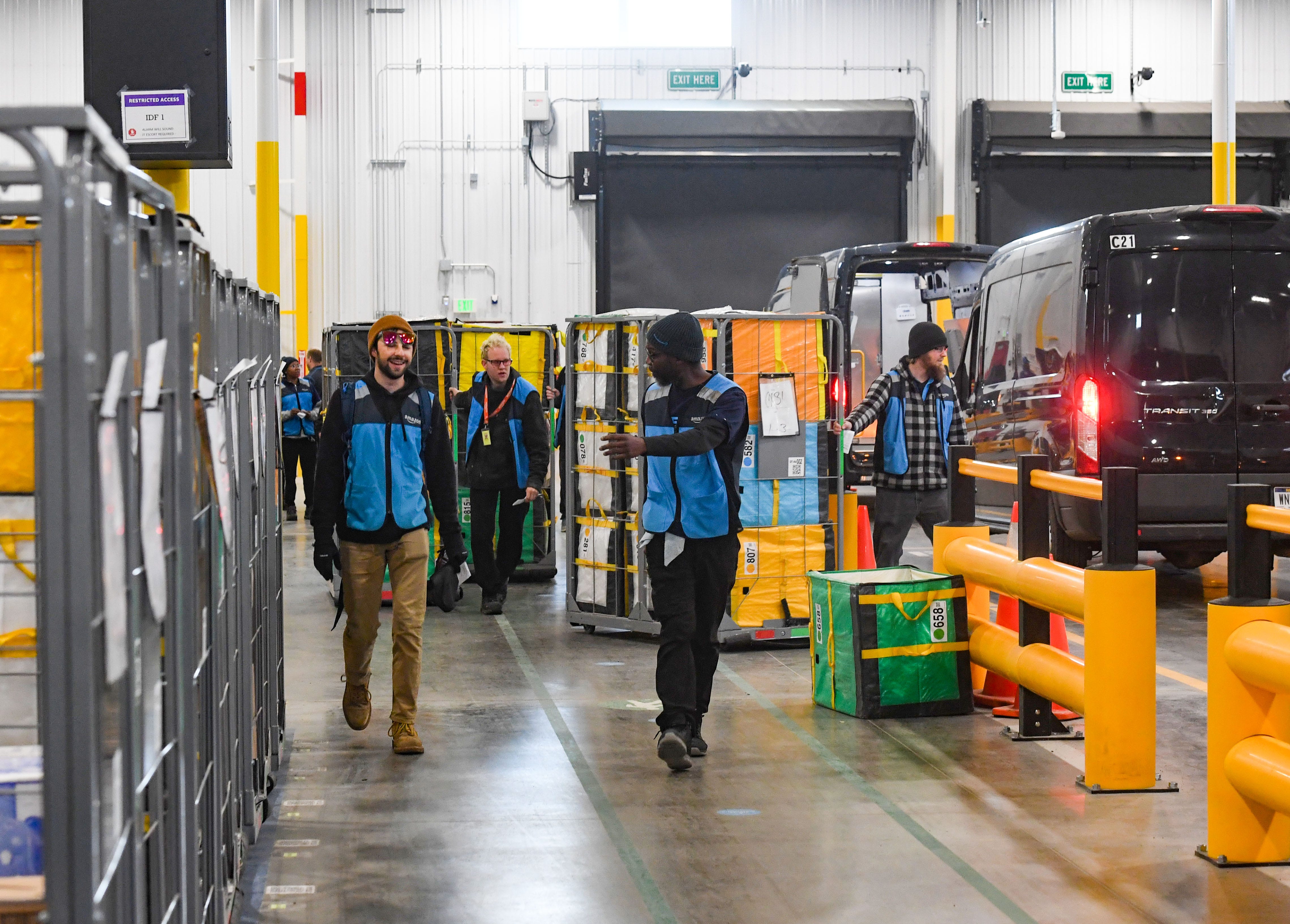 Take A Look Inside Sioux Falls' Amazon Delivery Station