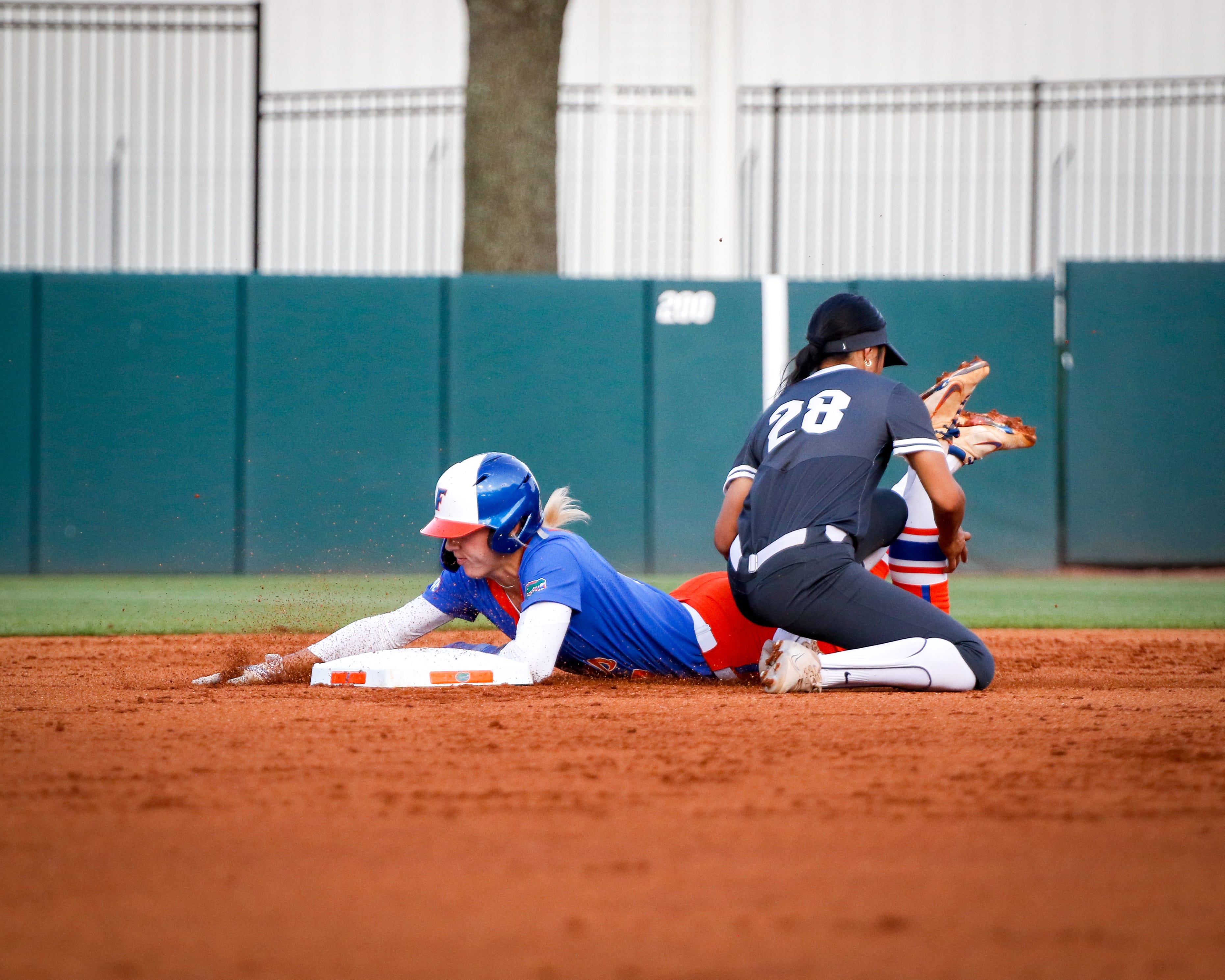 Florida Softball Gators Take Three Games From Rebels In Mississippi   49a81637 3cd9 4cf8 B516 582b93c8f986 FLGAI 033022 UF SOFTBALL UCF002.JPG