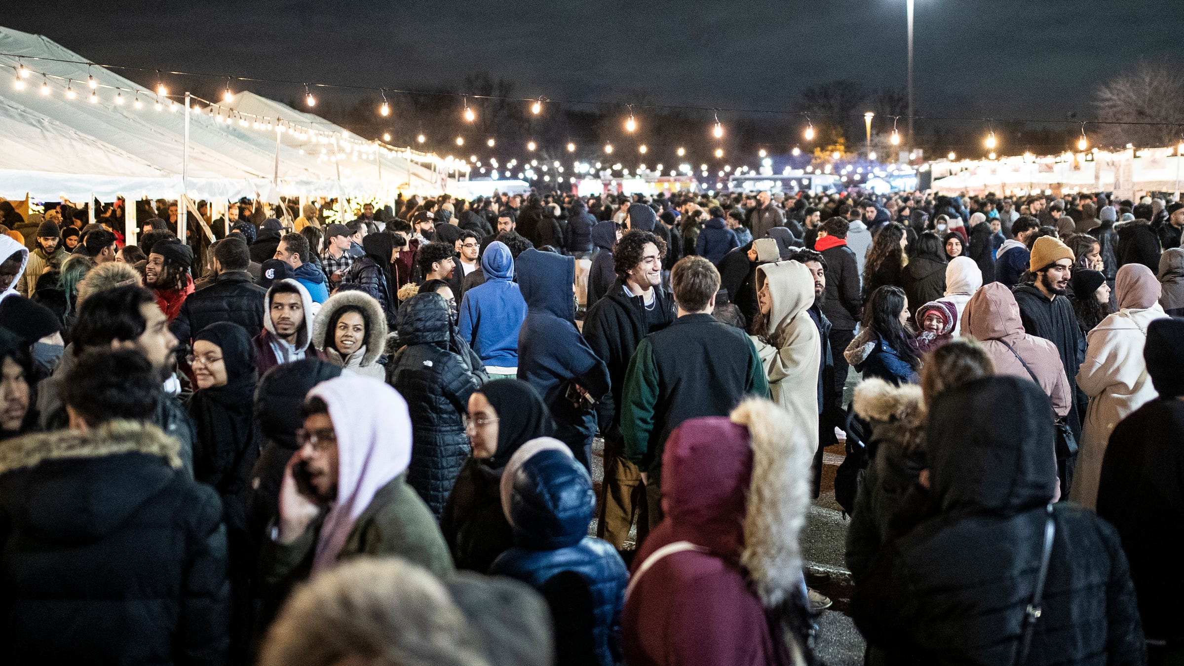 Dearborn’s Ramadan Suhoor Festival draws huge crowds to parking lot