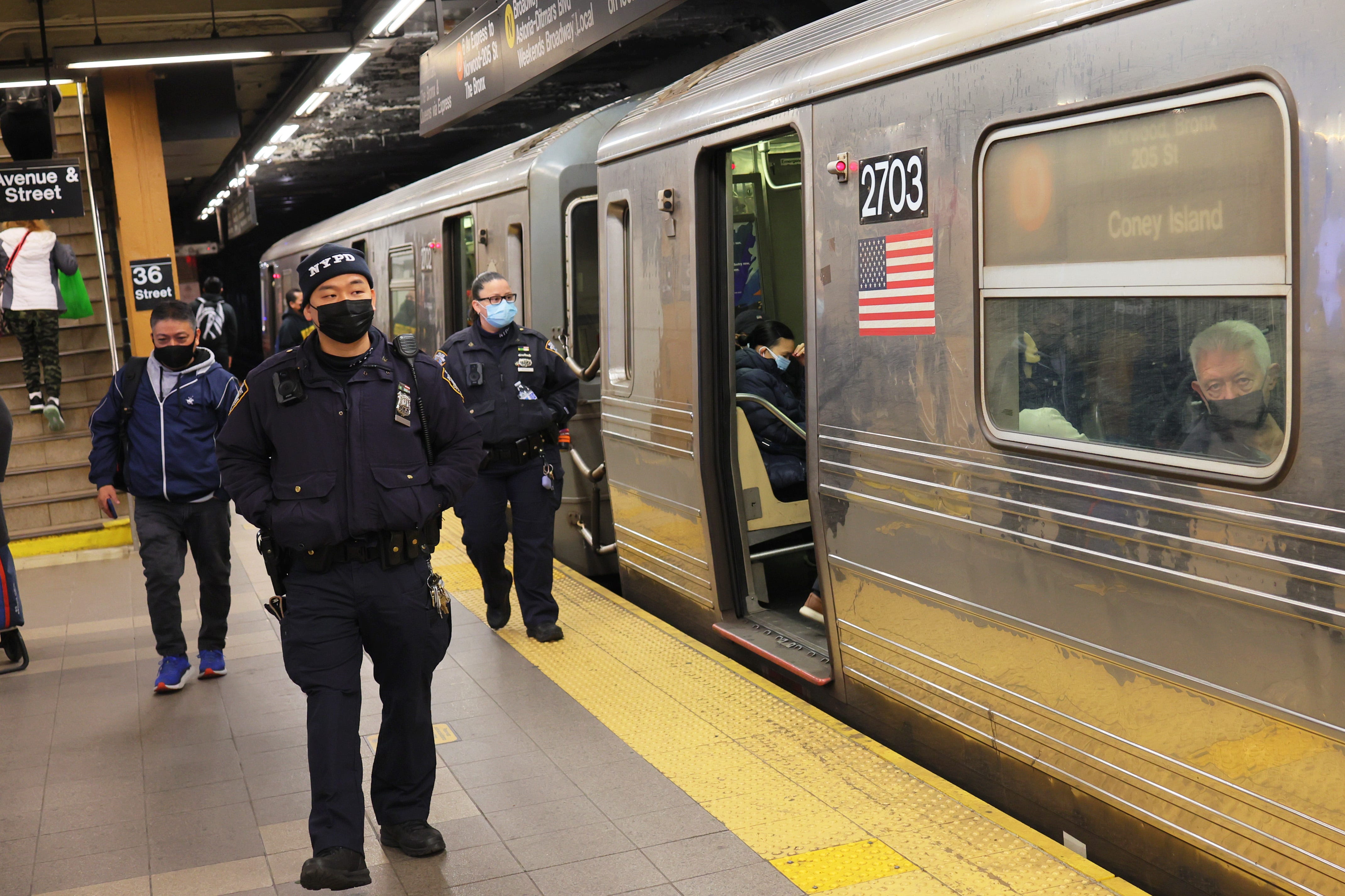 NYC Subway Shooting Multiple Injuries At Brooklyn Station   5446c9b6 10ec 4d3a 9700 04068bd45348 GTY 1391243654 