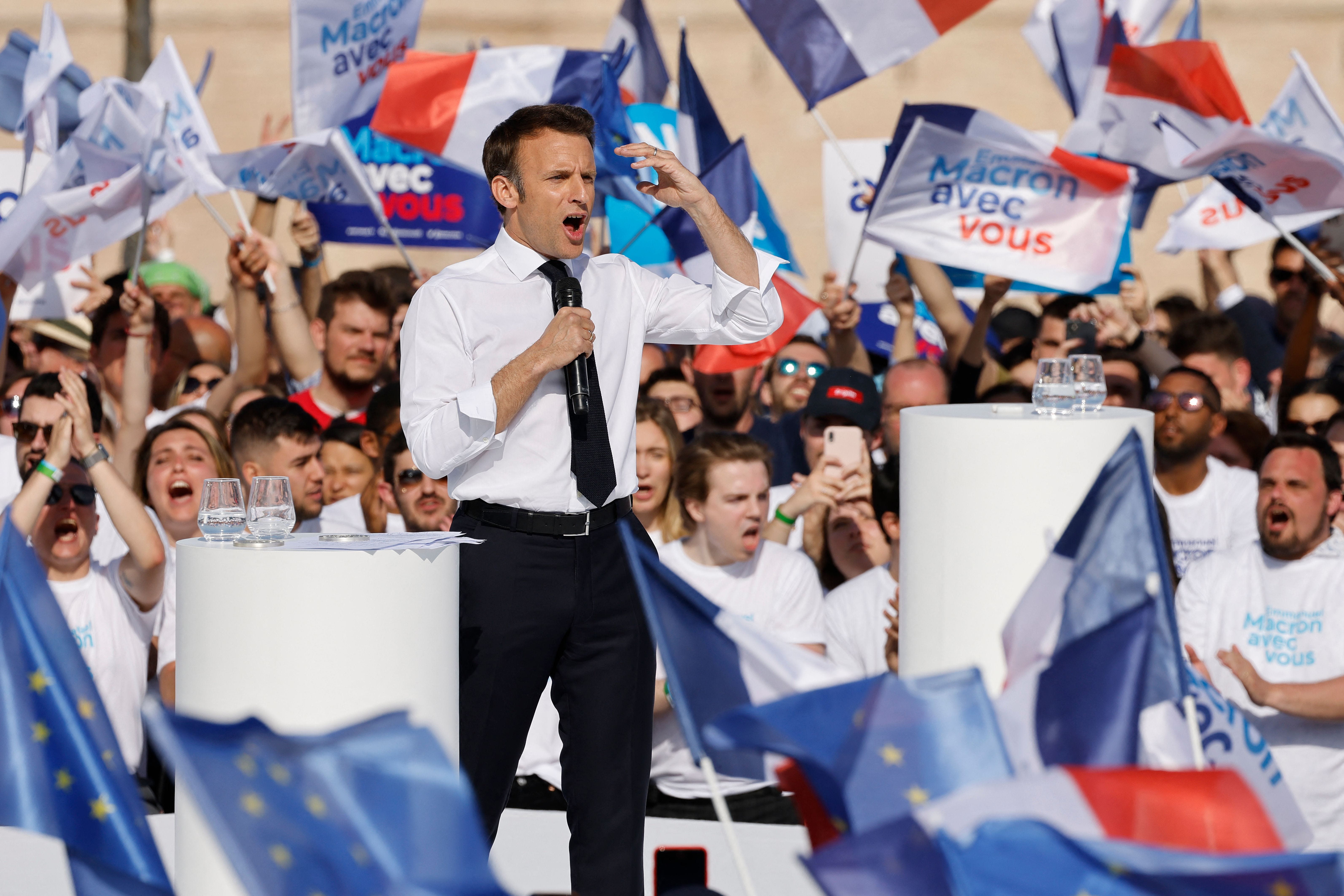 Выборы во франции 30 июня 2024. Макрон выборы 2022. Выборы во Франции. Presidential election France. Выборы 22 апреля 2007 Франция.