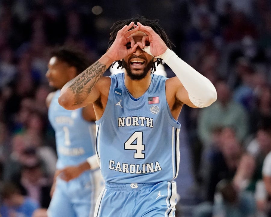 R.J. Davis sticks with UNC as Caleb Love pushes NBA deadline