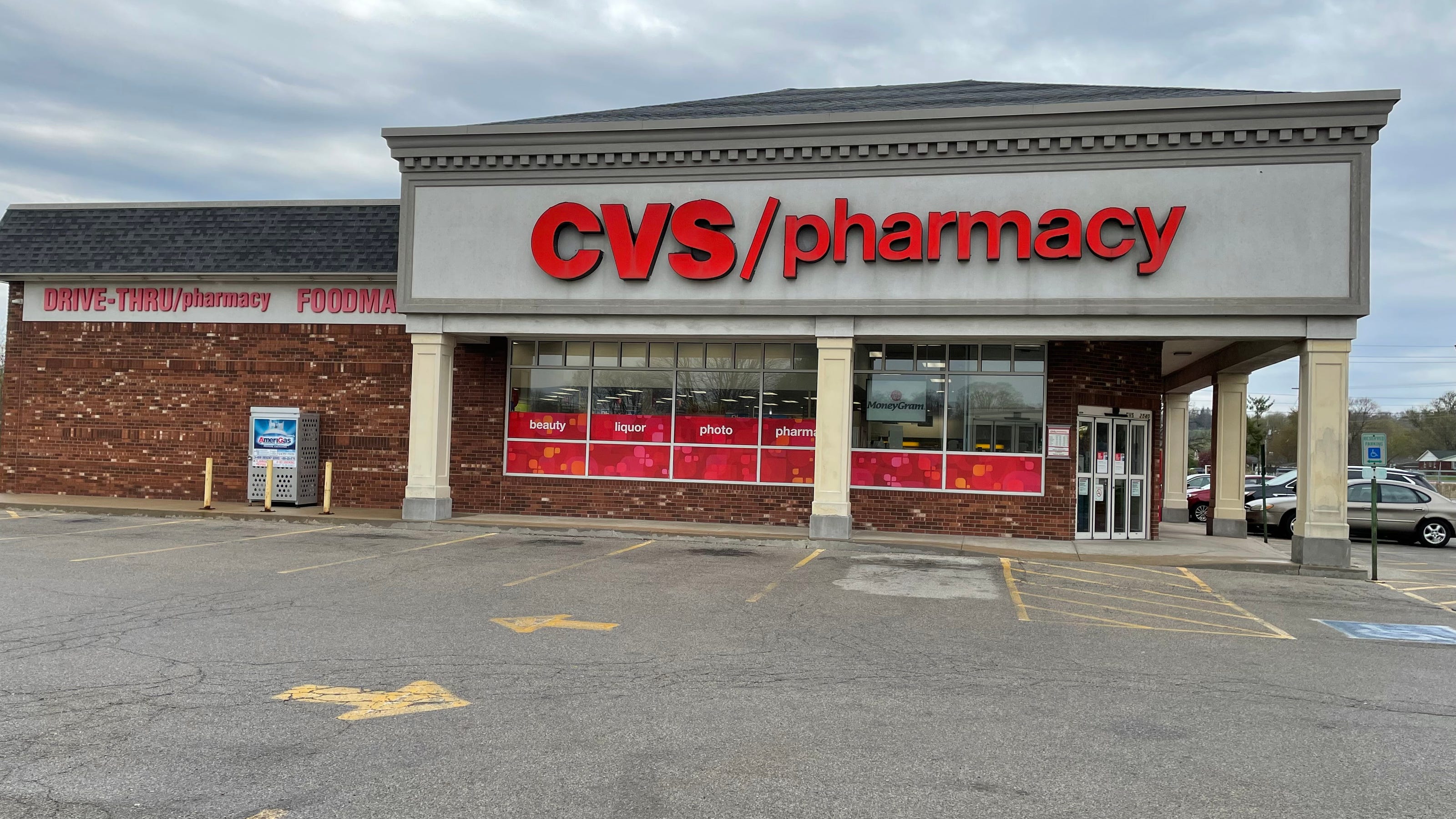 CVS Pharmacy in East Peoria, Illinois, to close in May