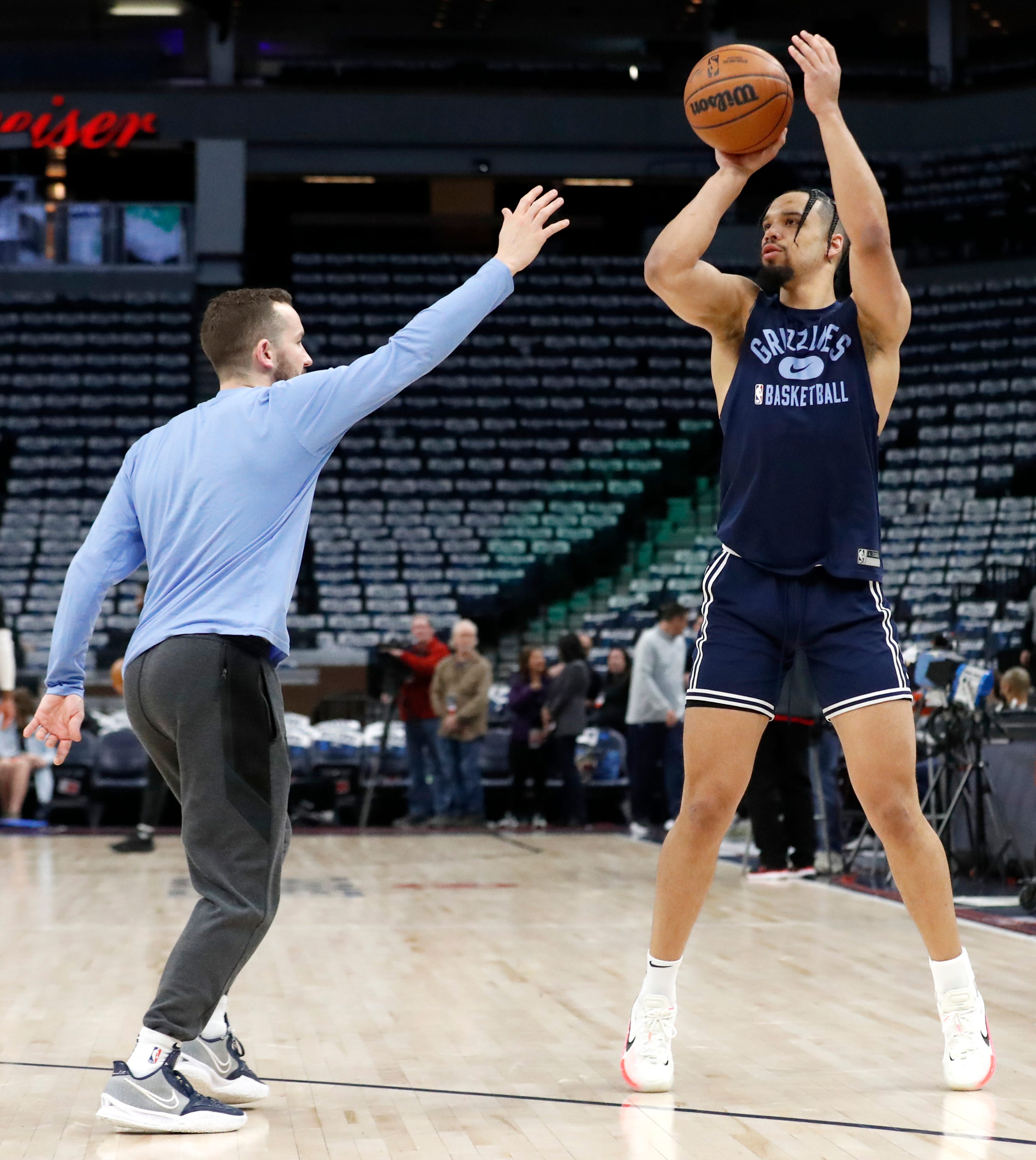 Dillon Brooks Ejected For Flagrant Foul In Grizzlies-Warriors Game 2