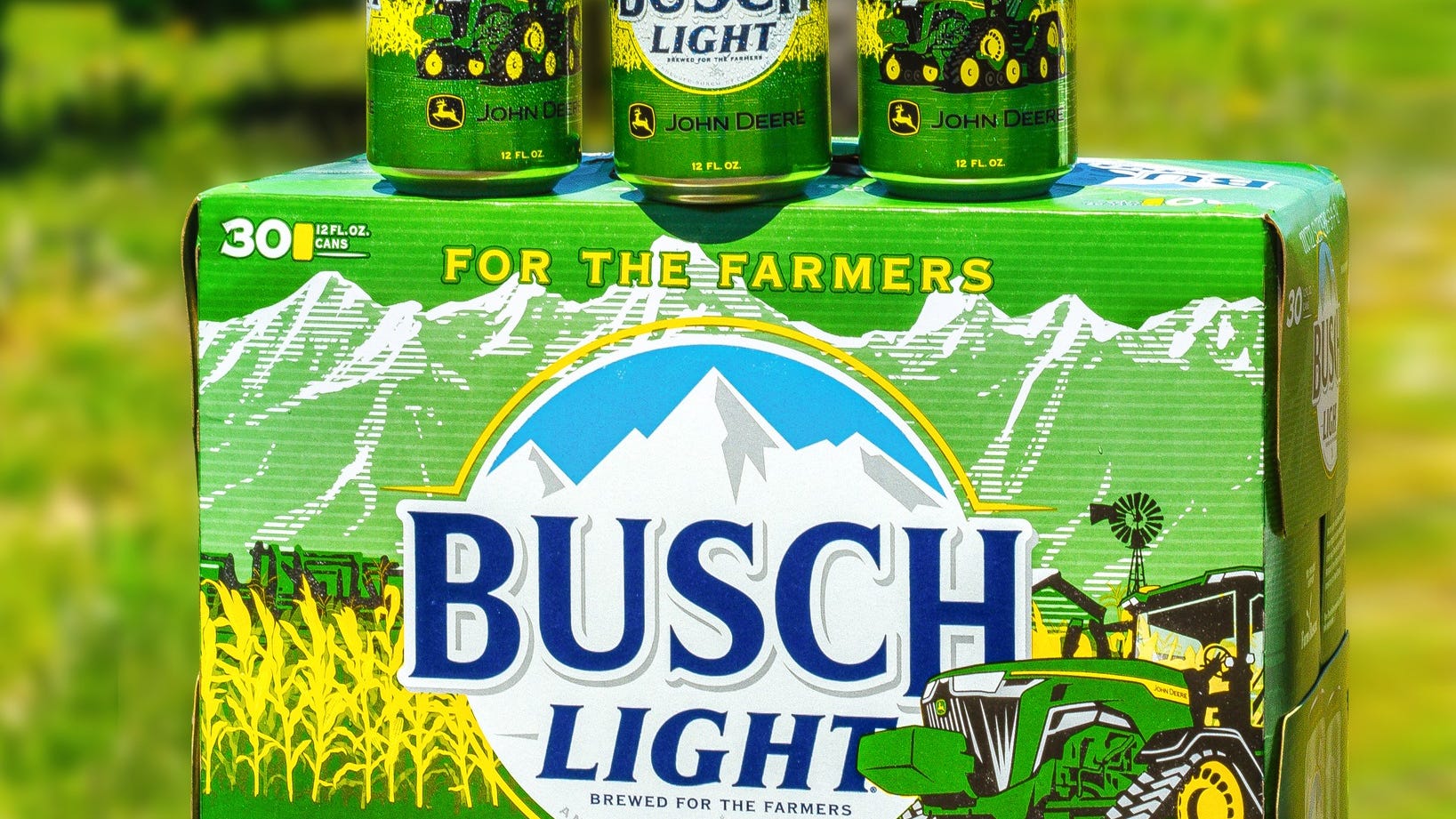 Busch LightJohn Deere beer cans help support American farmers