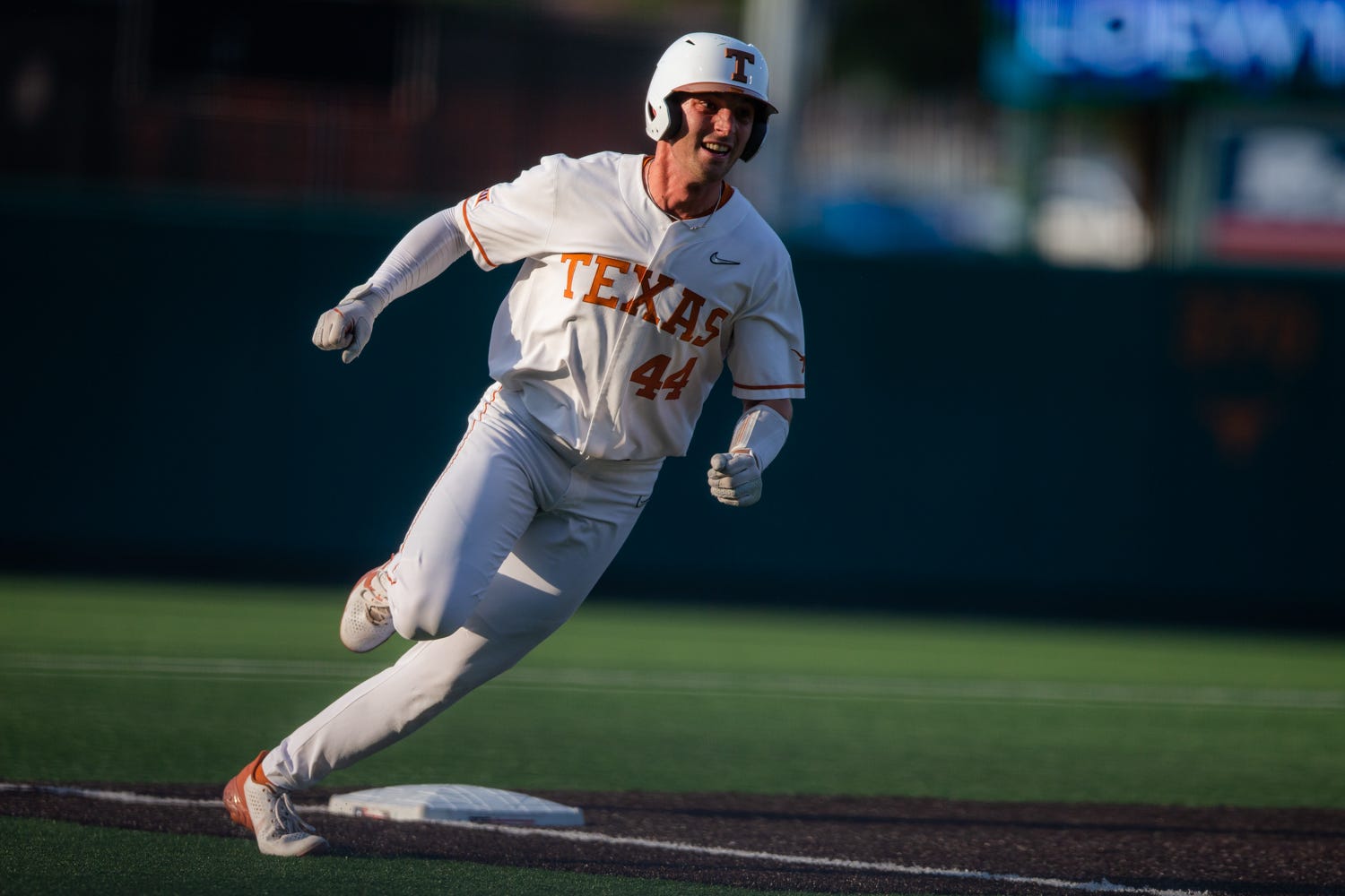 How To Watch Texas Baseball In The Big 12 Tournament