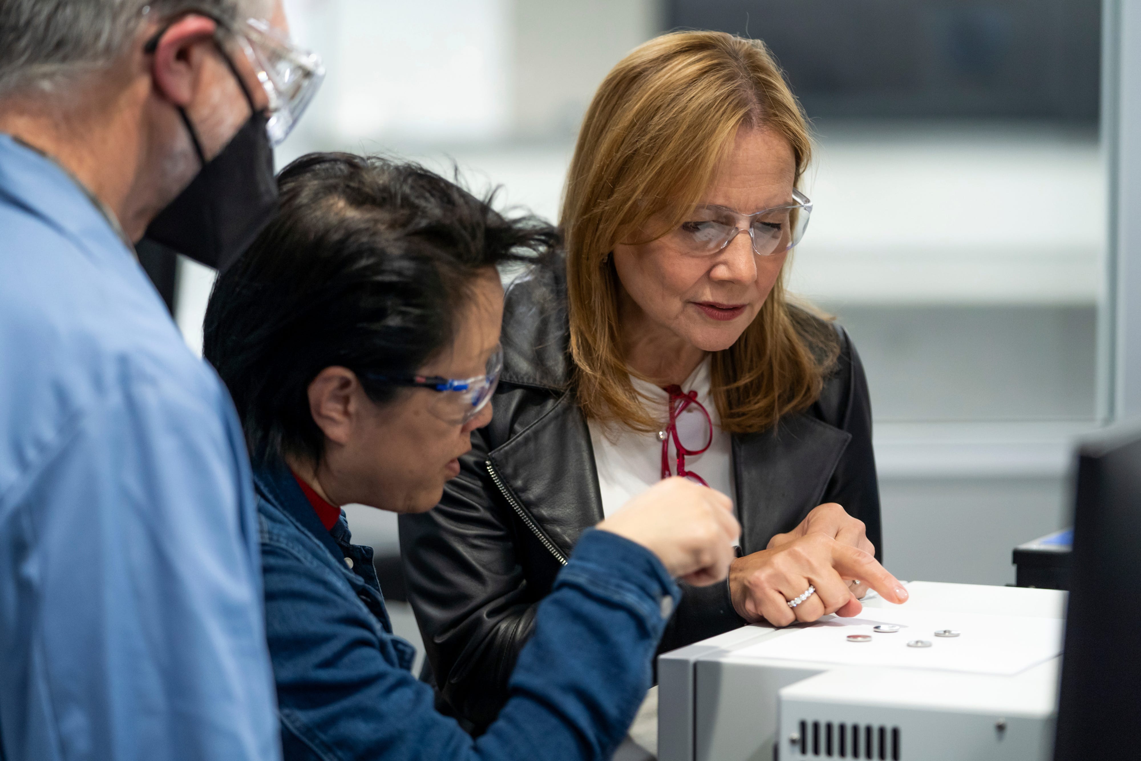 GM CEO Mary Barra reveals personal details in rare interview