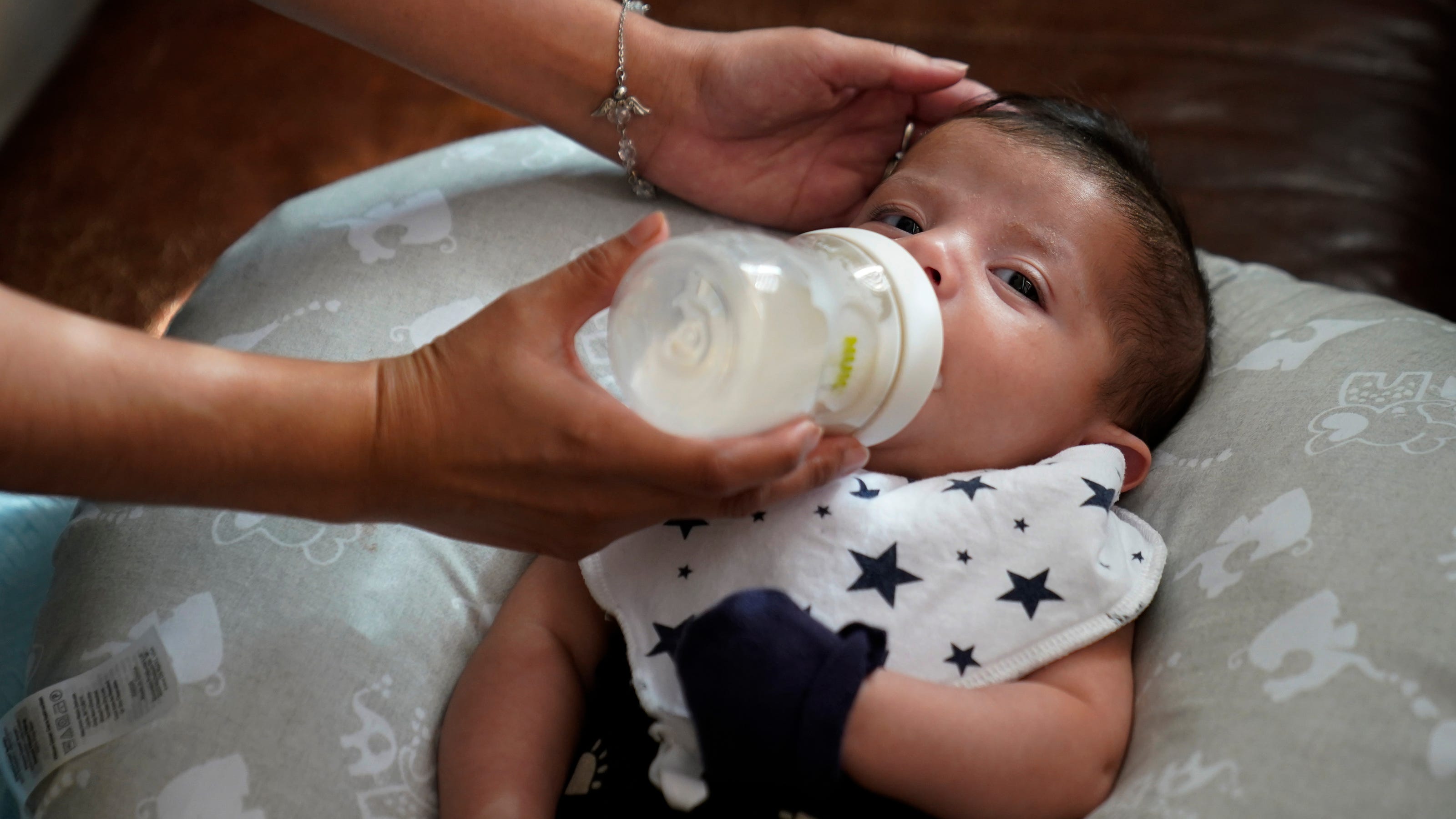 Infant formula shortage spurs federal response but relief weeks away