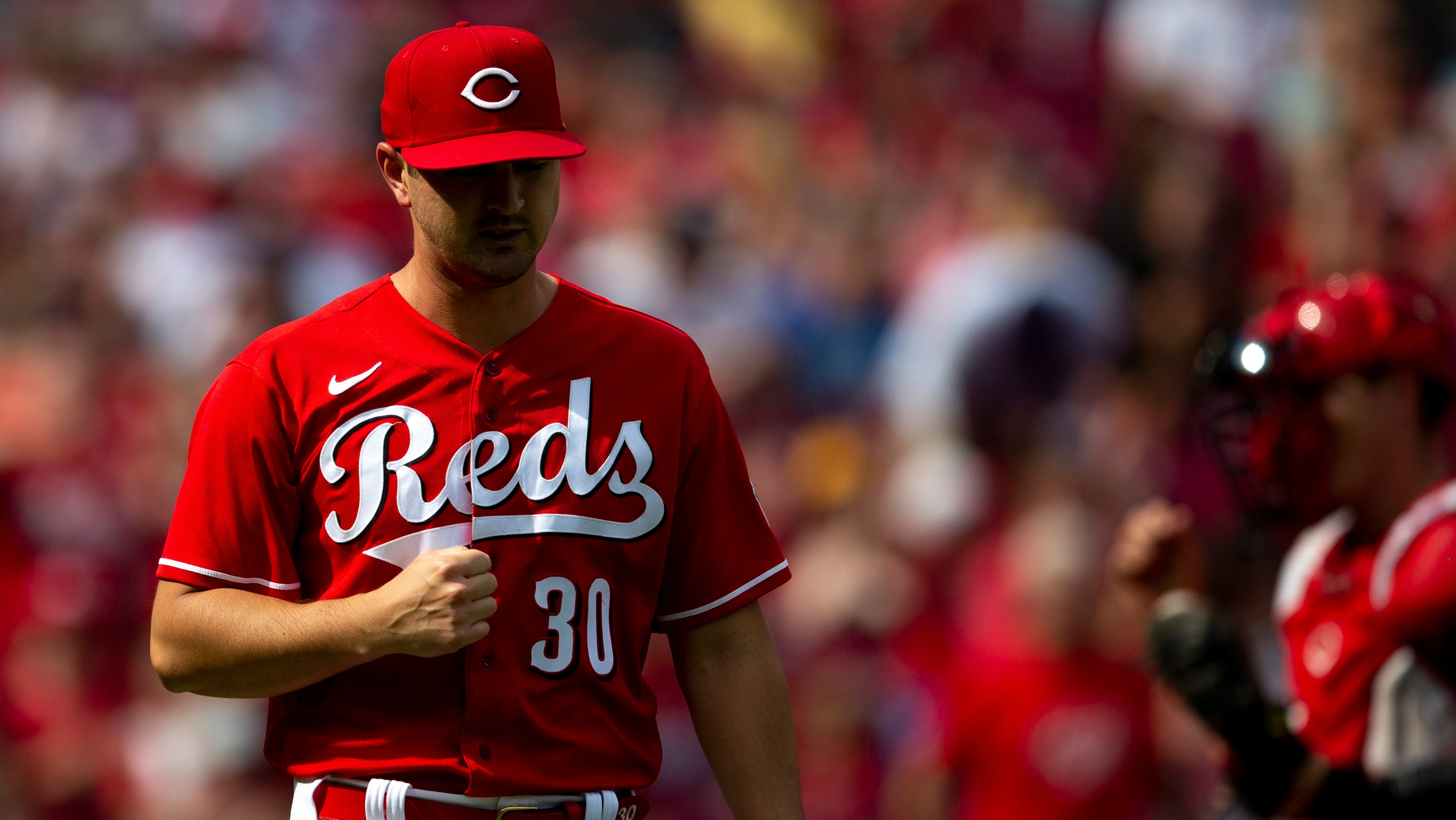 Reds trade Tyler Mahle to Minnesota Twins ahead of trade deadline