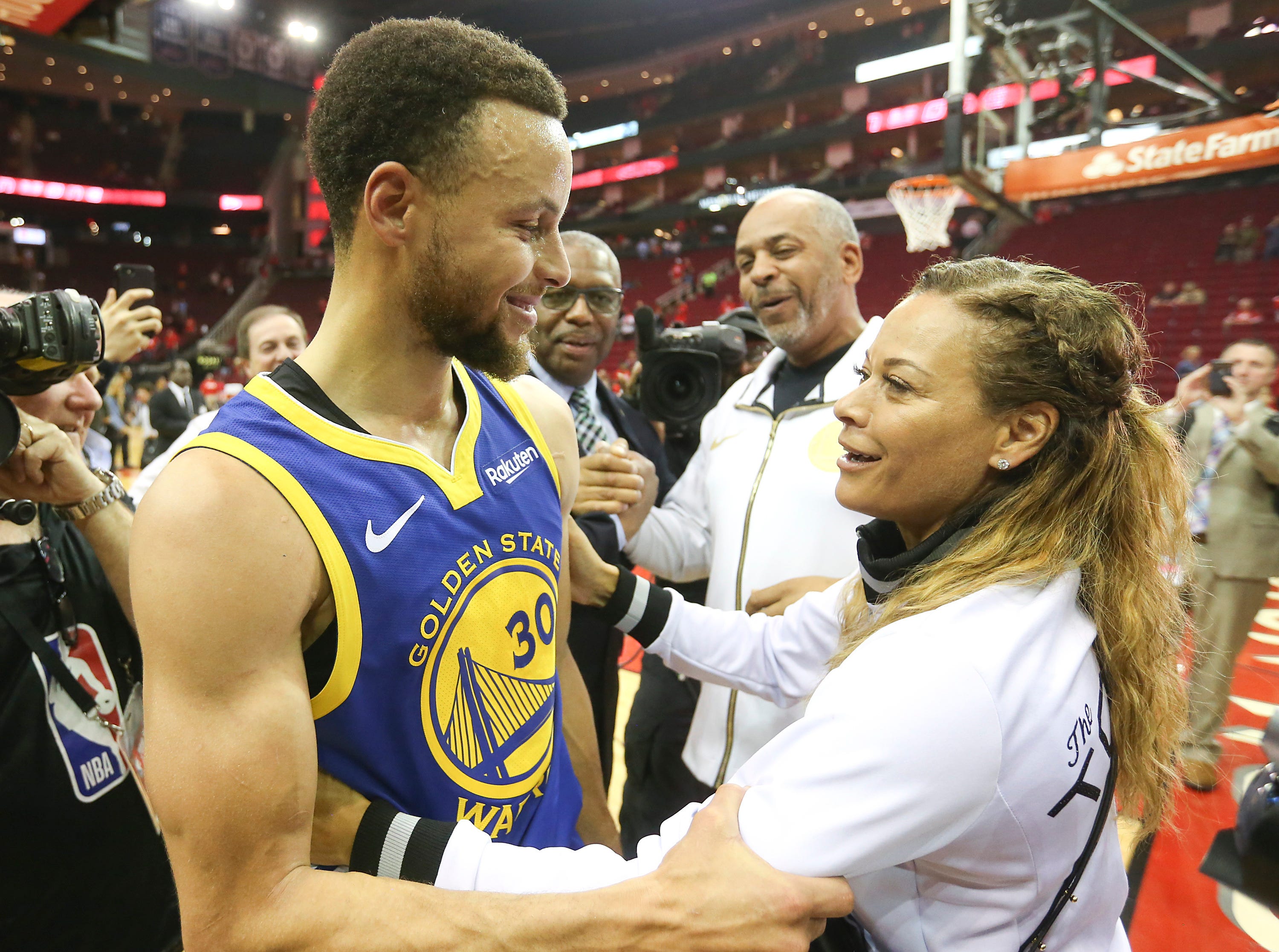 Steph Curry's Parents Dell And Sonya Both Allege Infidelity In Divorce