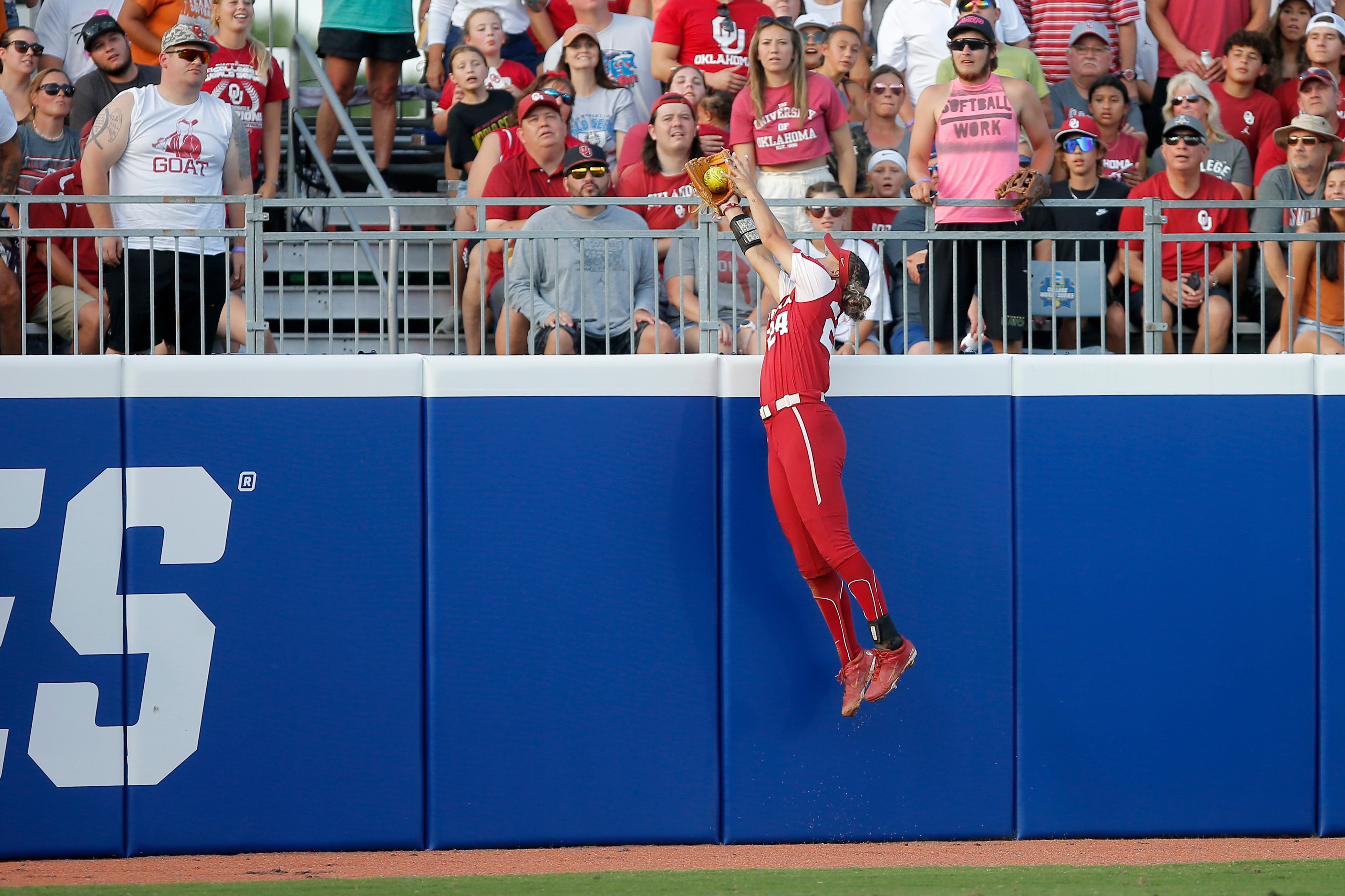 Oklahoma Sooners 2022 NCAA Softball Womens College World Series