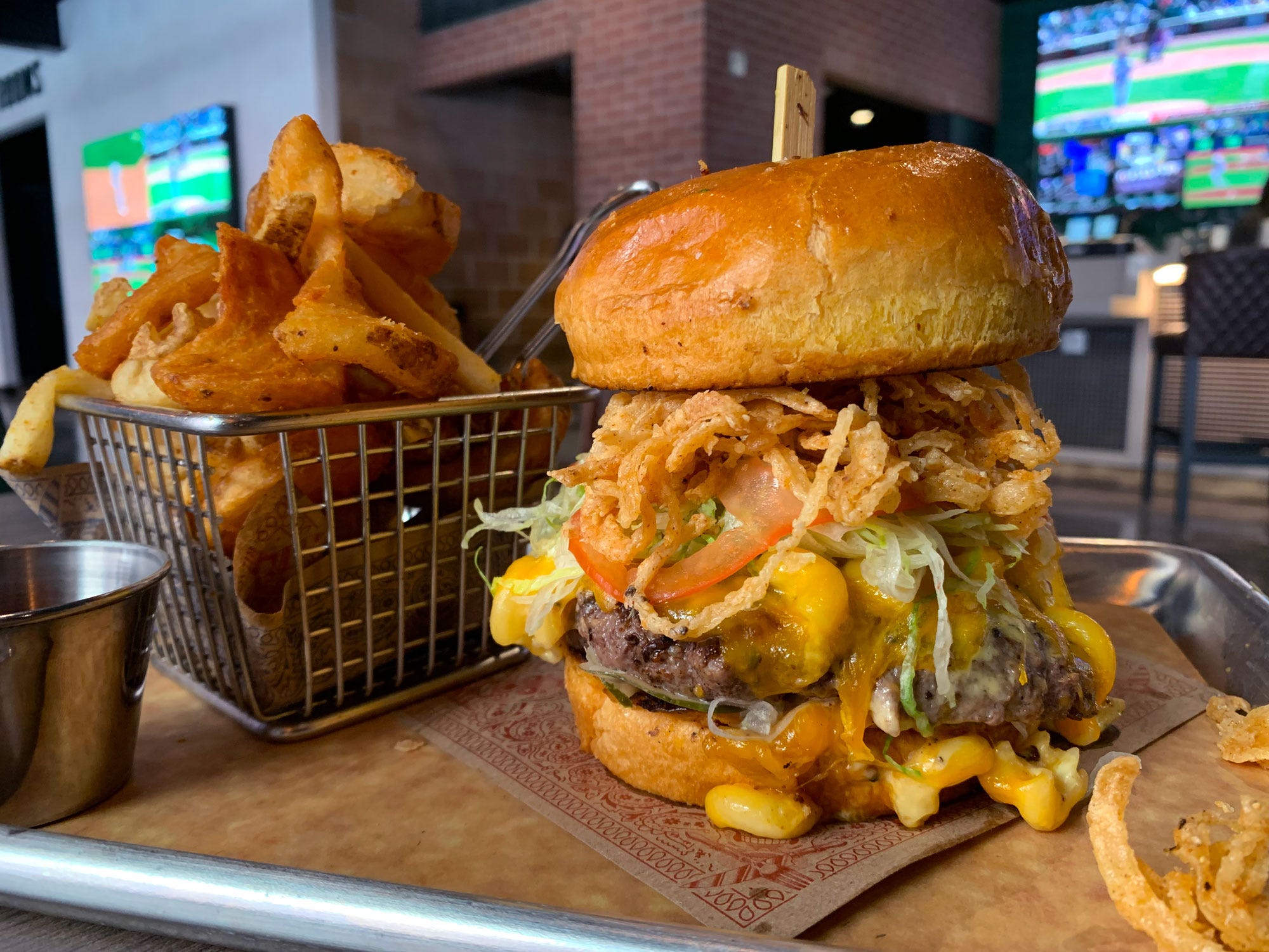 Guy Fieri S Downtown Phoenix Kitchen And Bar Is Now Open   Ae6a7794 C211 4d20 Bb98 E801620b2133 Guy Fieri. Burger 