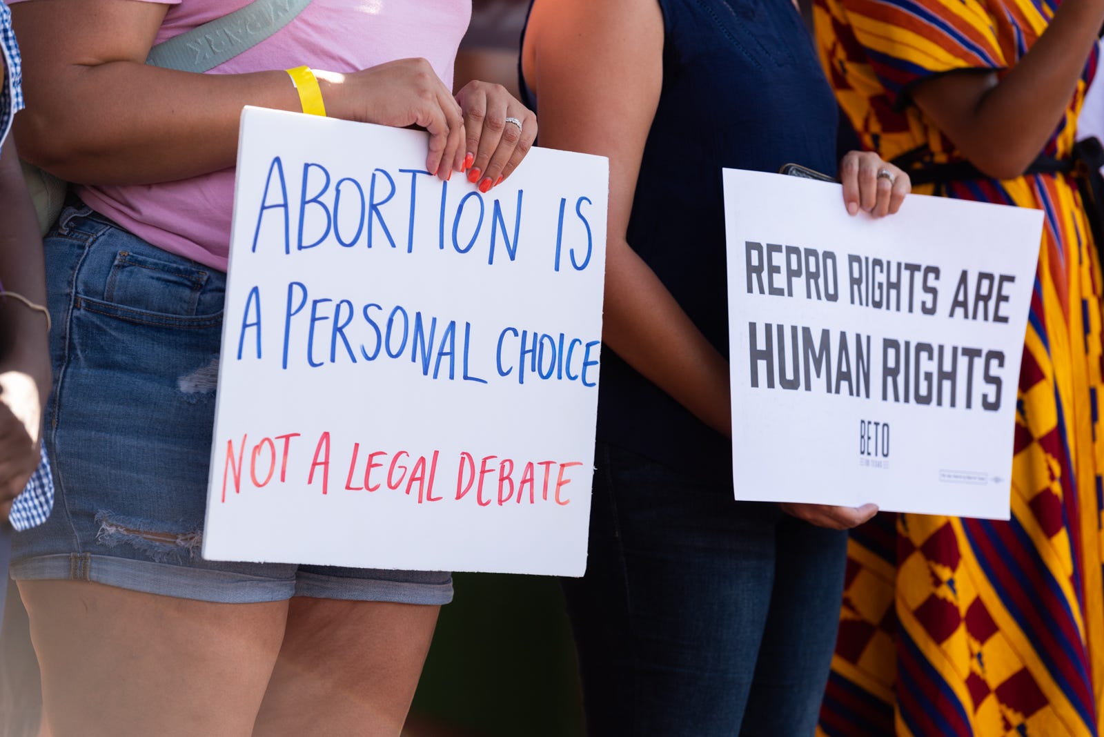 Here's What Current Texas Abortion Laws Say, Plus Birth Control Info