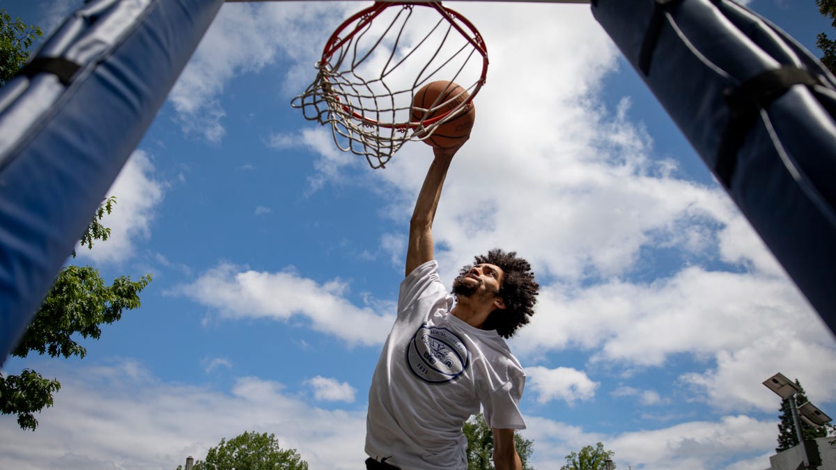 PHOTOS Hoopla brings 3x3 basketball to downtown Salem