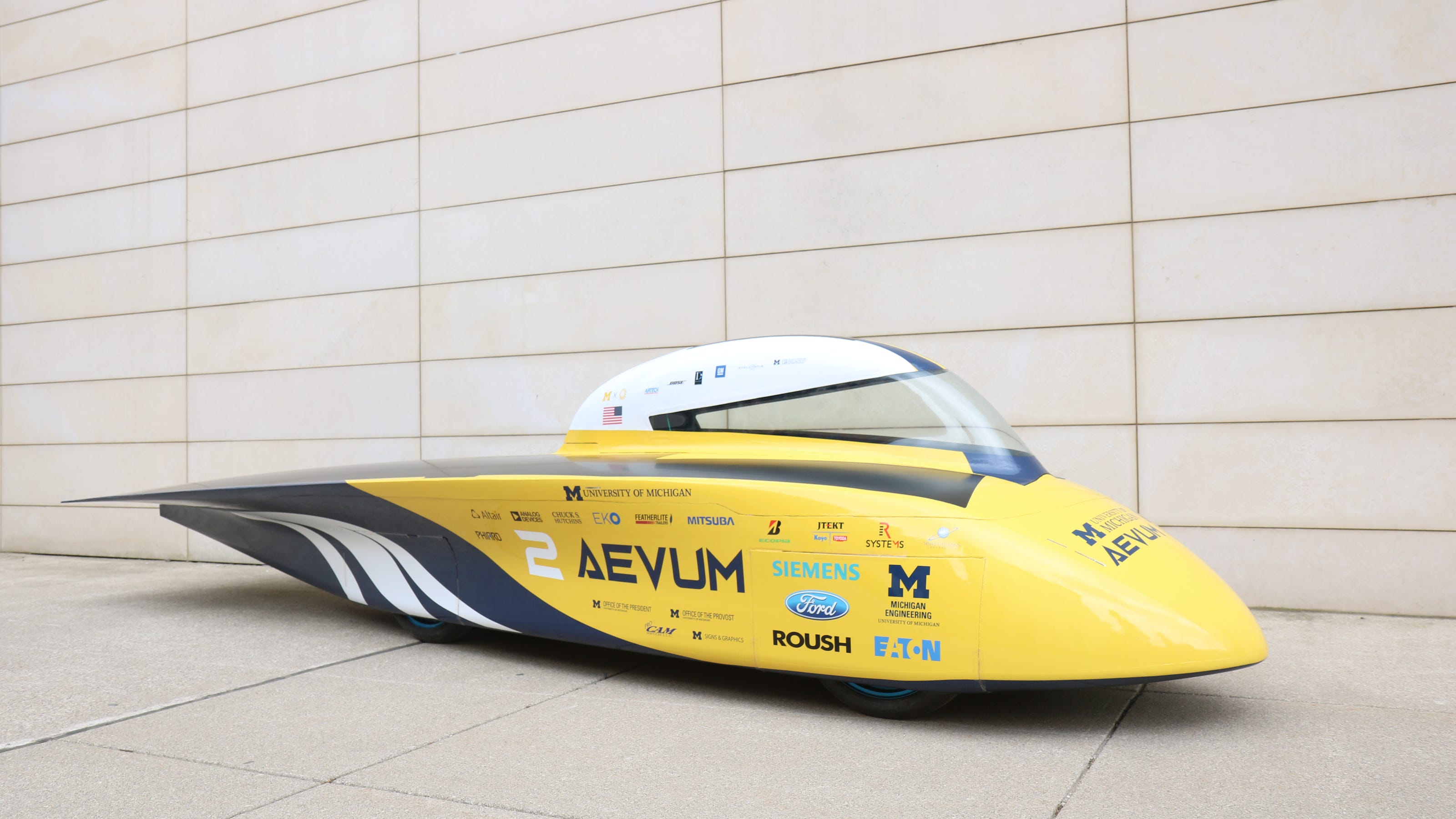University of Michigan students to drive solar car 3,000 miles