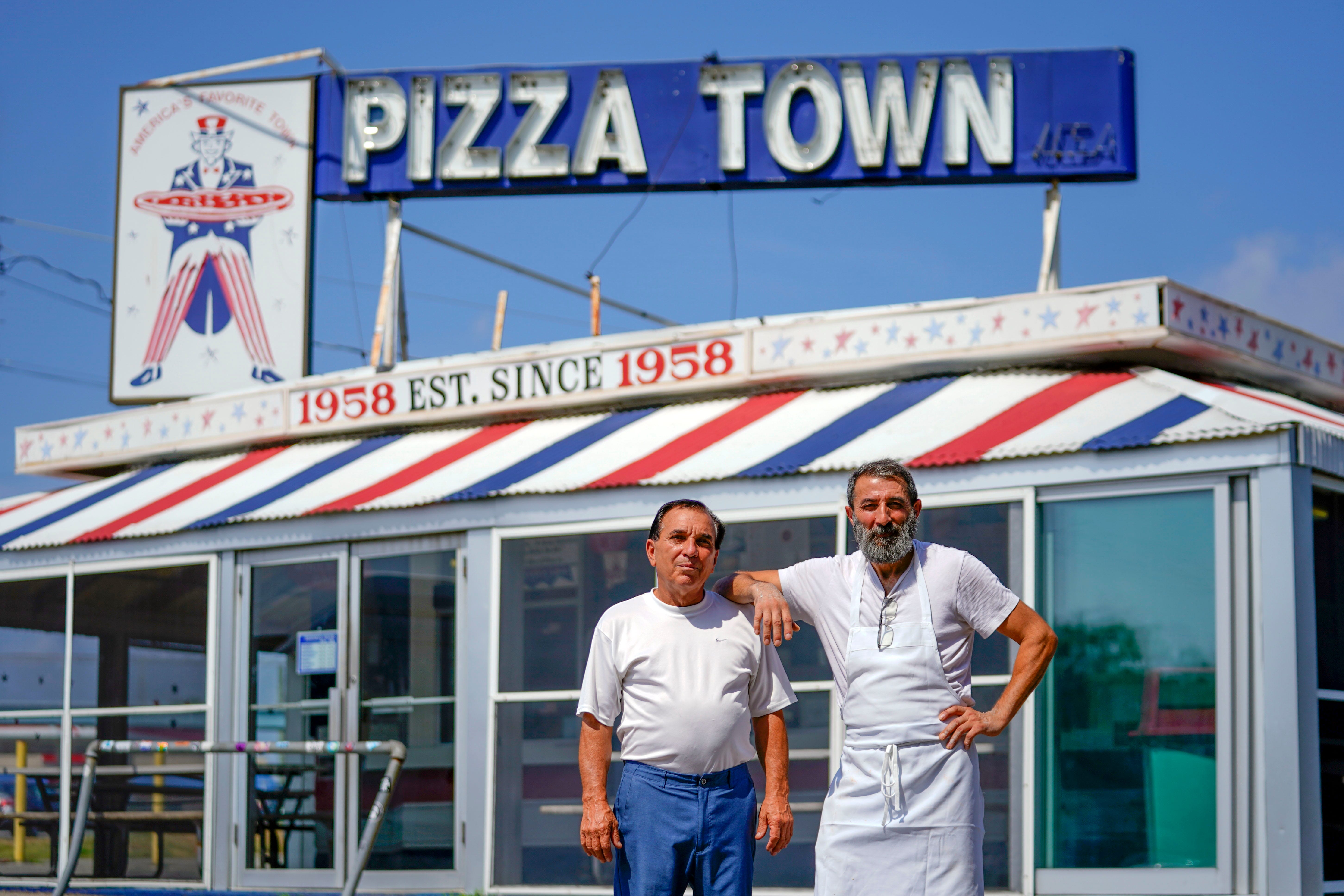 Pizza Town, American Dream's Food Hall & more