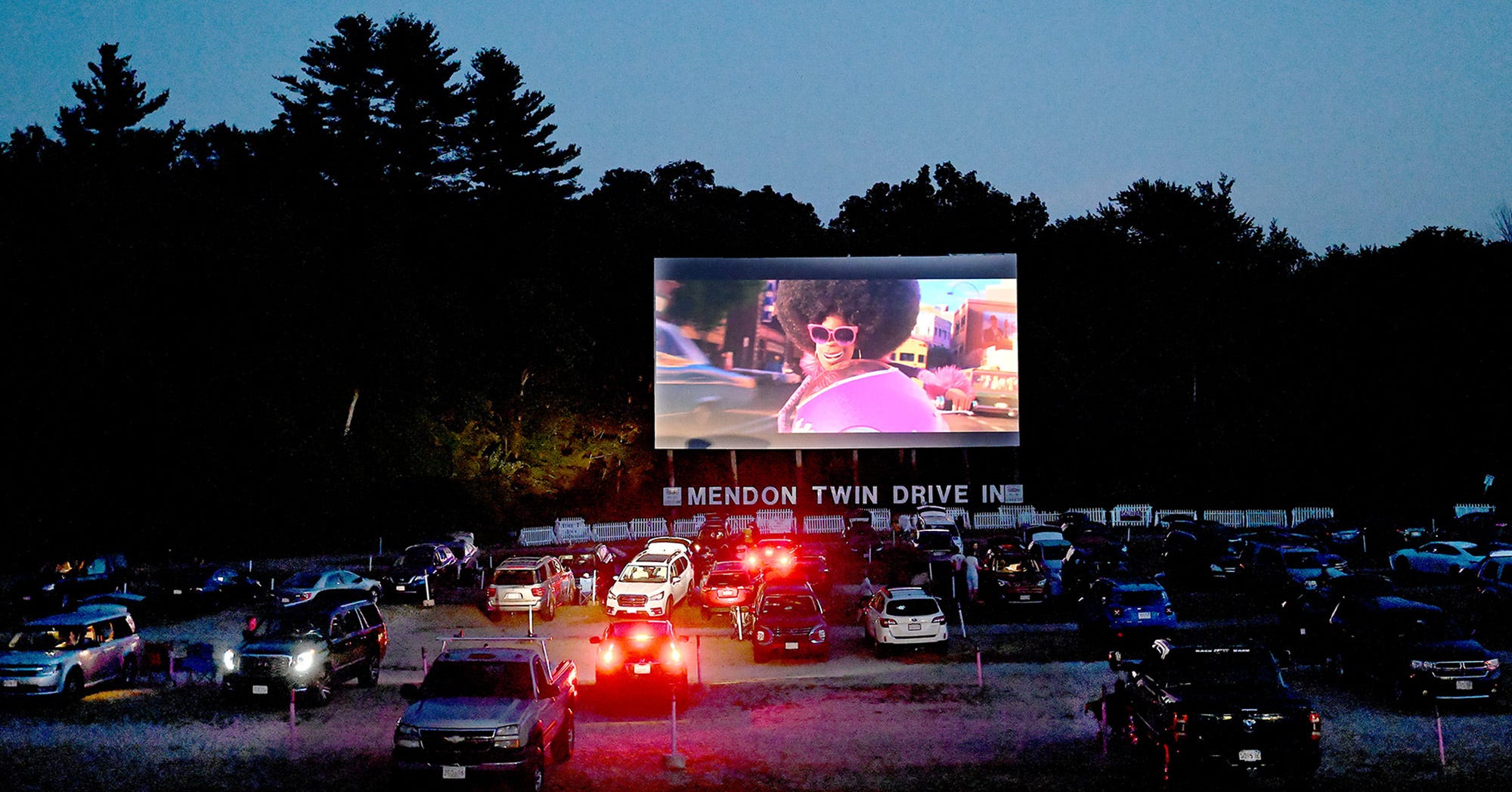 Andelman brothers' ideas keep Mendon Twin DriveIn successful