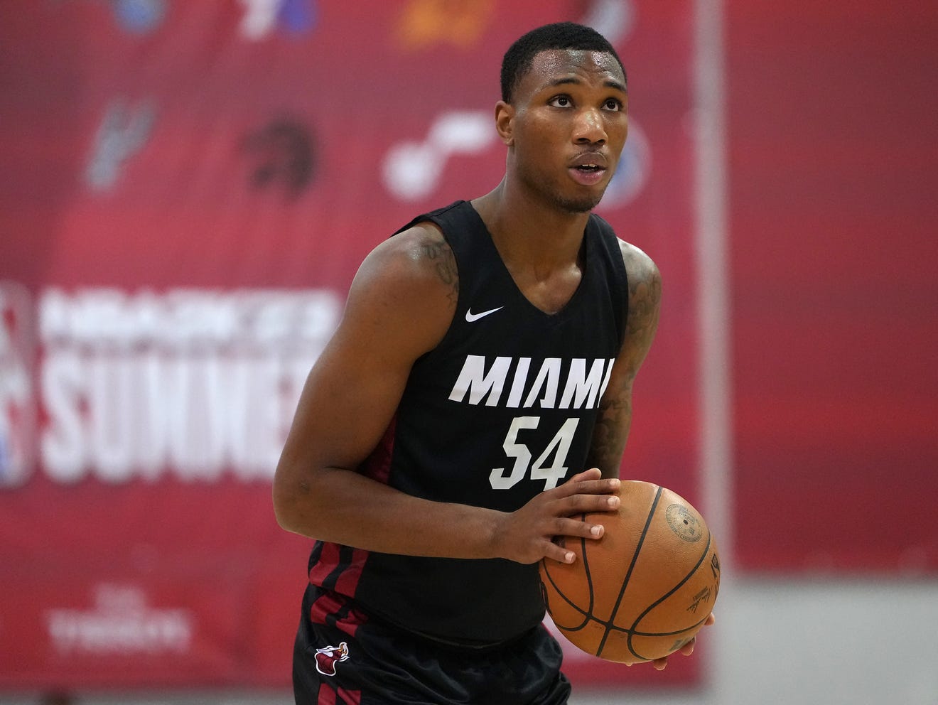 Miami Heat signs exMarquette player Jamal Cain to Exhibit 10 contract
