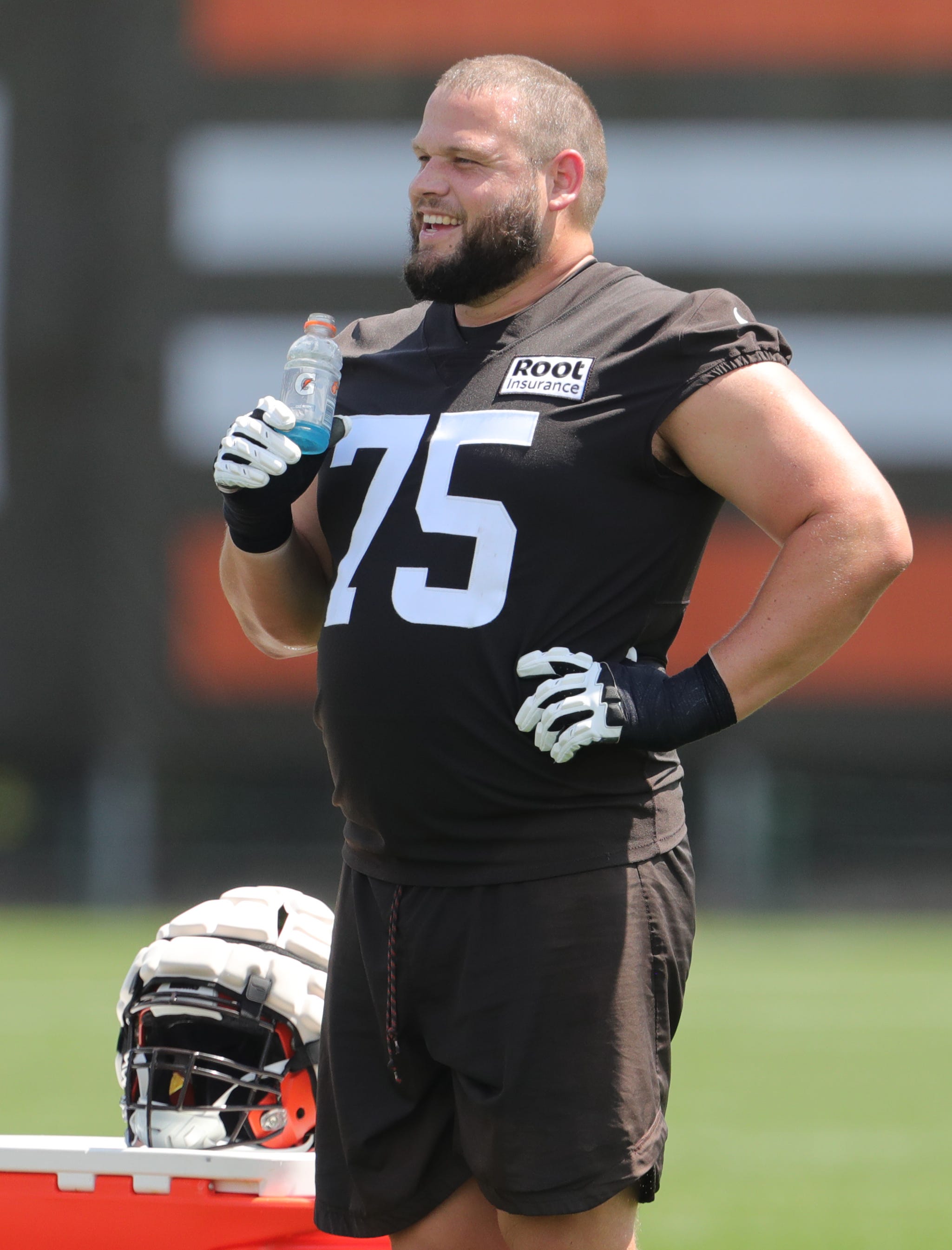 Cleveland Browns' Joel Bitonio Mixes Perspective With All-Pro Talent