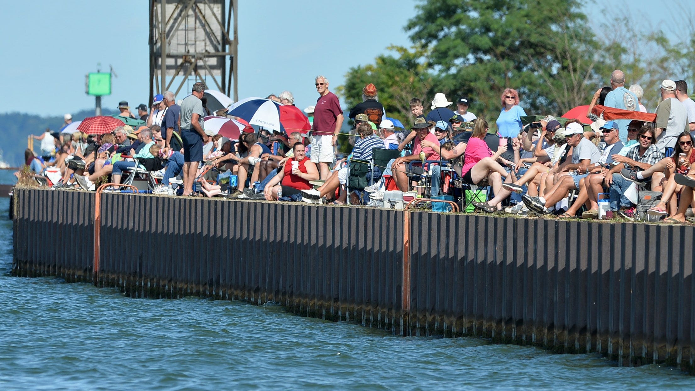 two harbors tall ships 2022