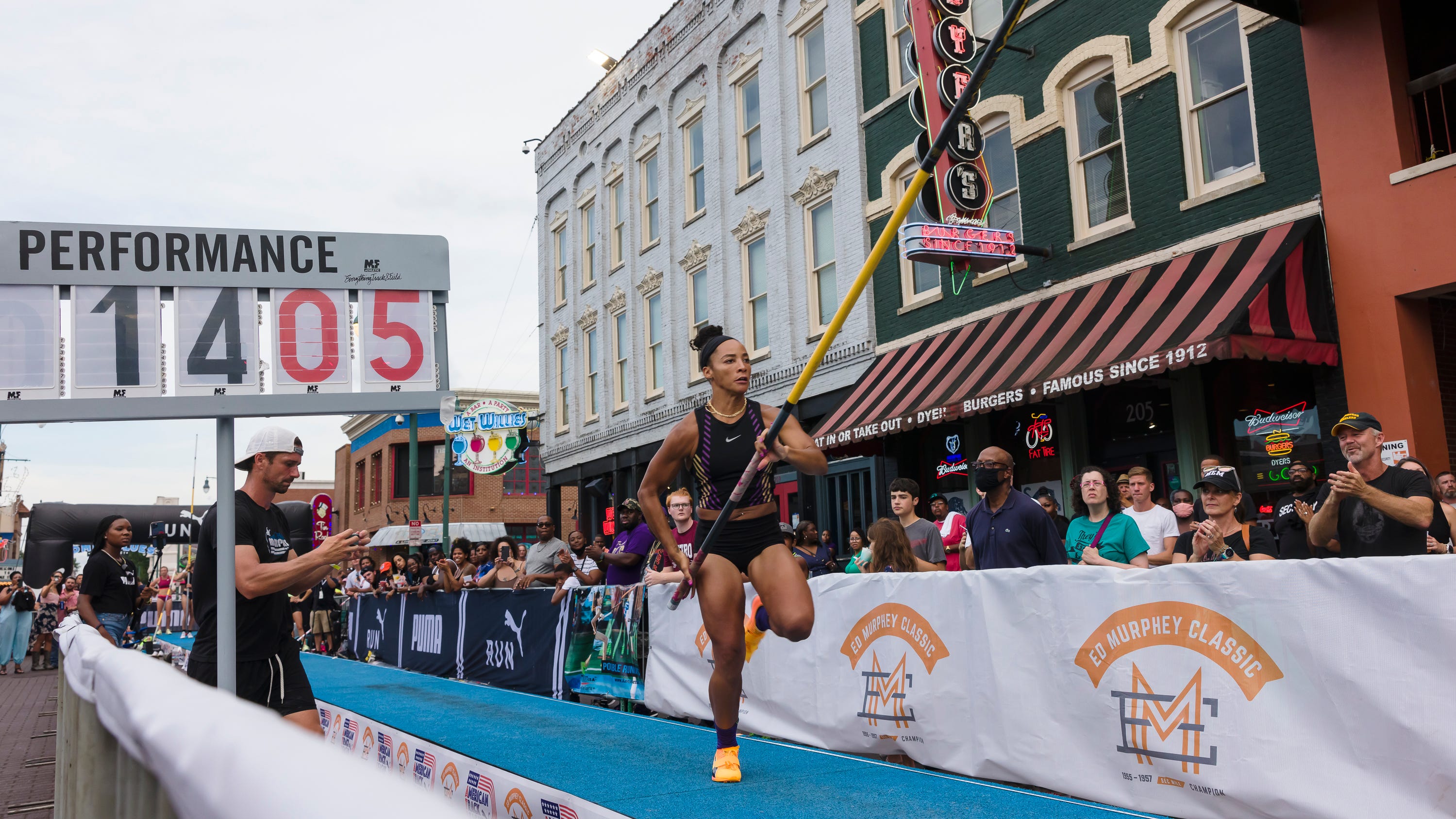 Ed Murphey Classic brings pole vaulting to Beale Street in Memphis