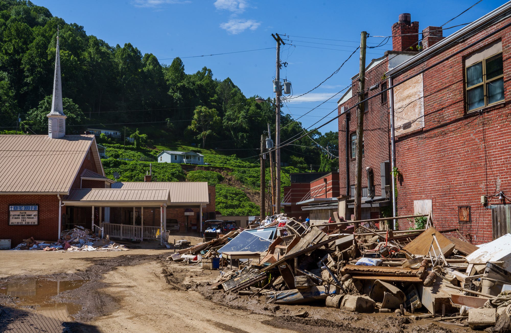 Kentucky flooding: Knott County deals with 17 deaths, damaged schools