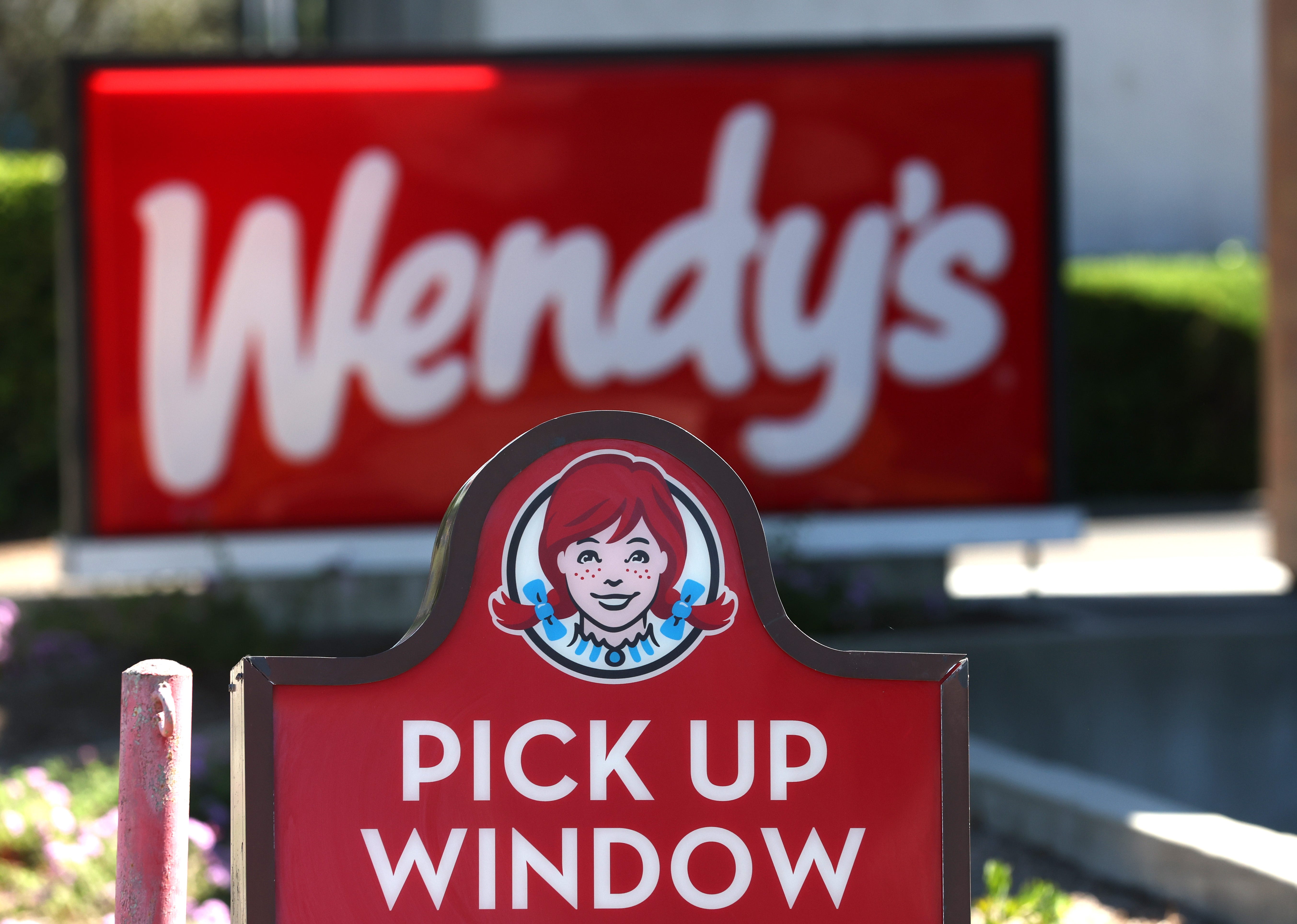 Wendys Employee Charged With Murder After Customer Fatally Hit At 1115