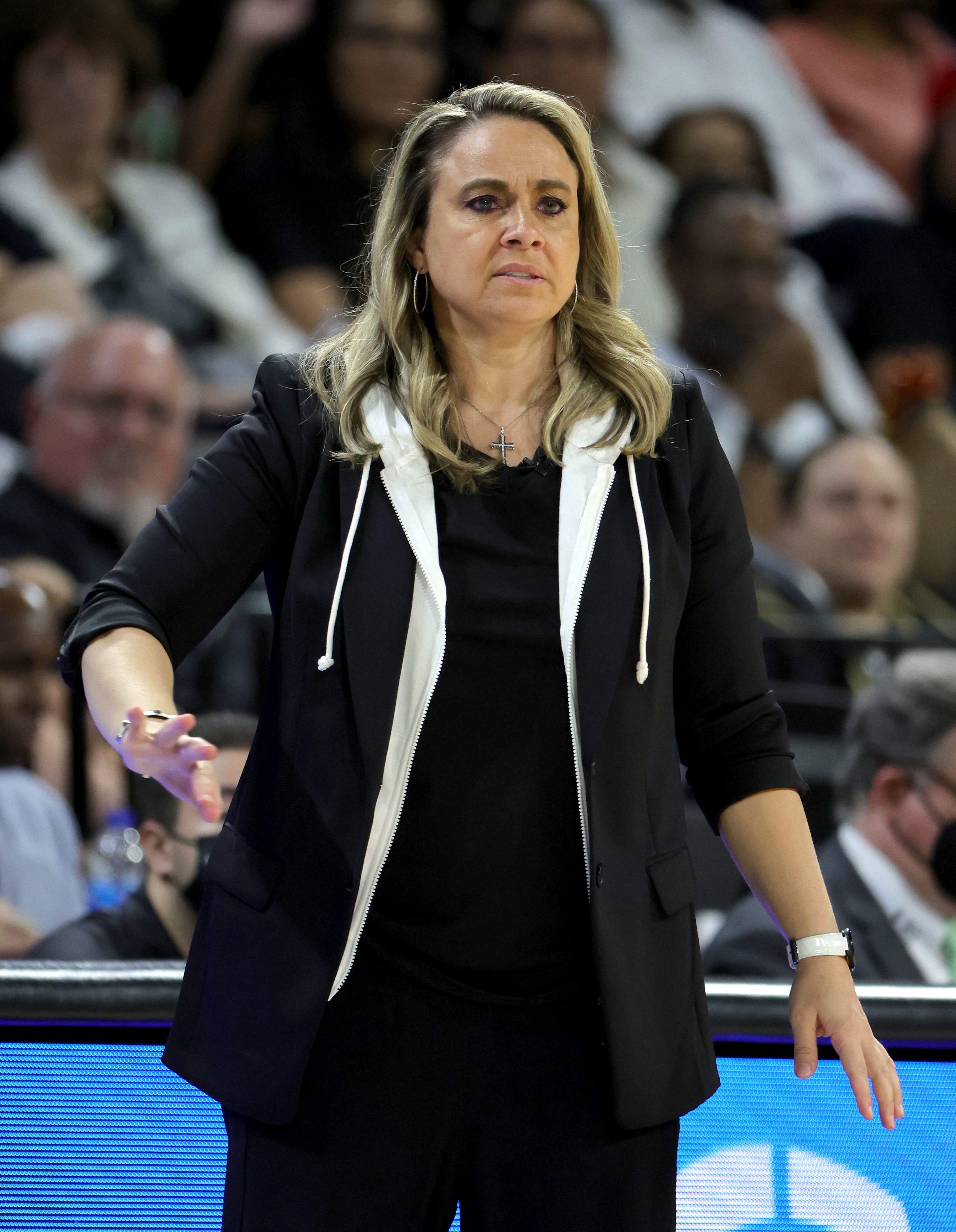 Becky Hammon - ElizaMarlena