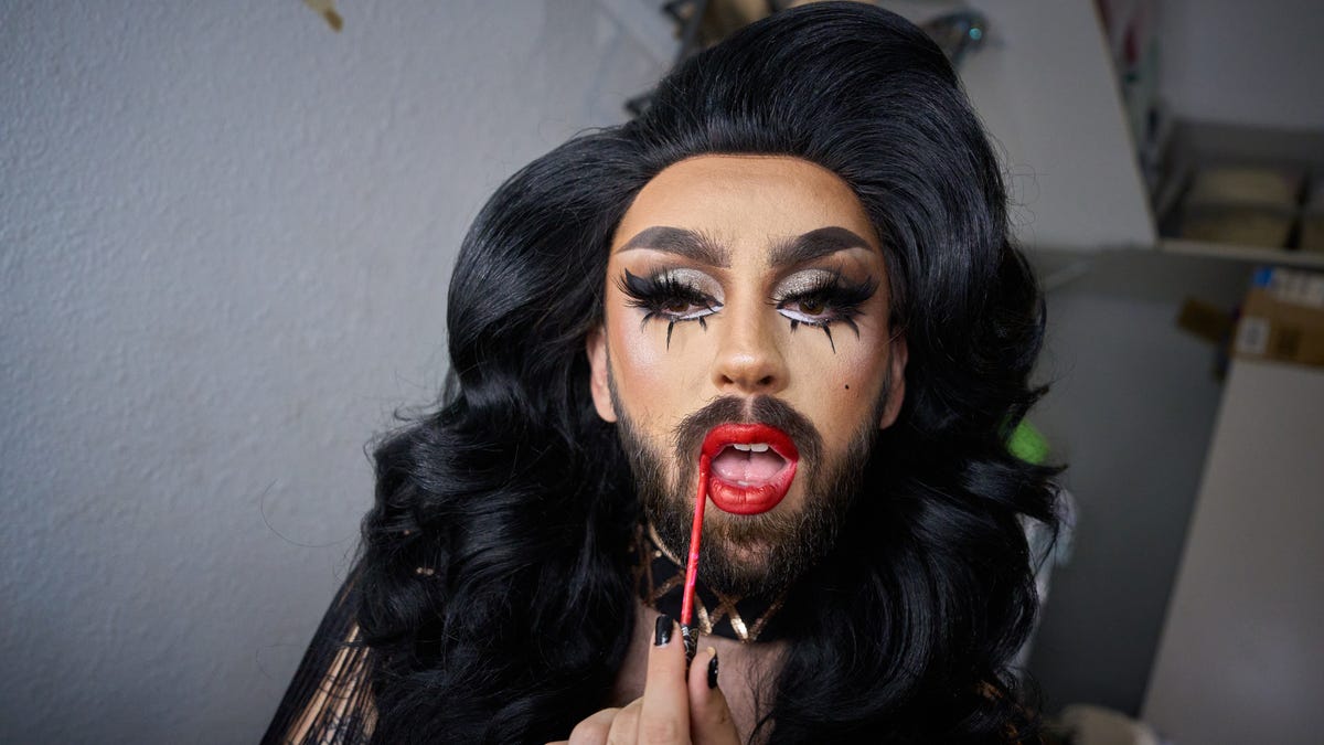 Phoenix drag queen Trey is back on stage after monkeypox Pics