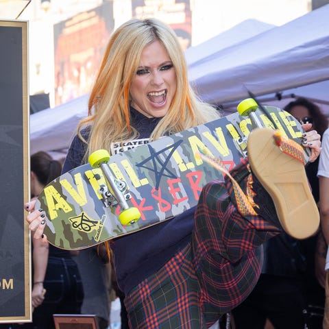 LOS ANGELES, CALIFORNIA - AUGUST 31: Avril Lavigne