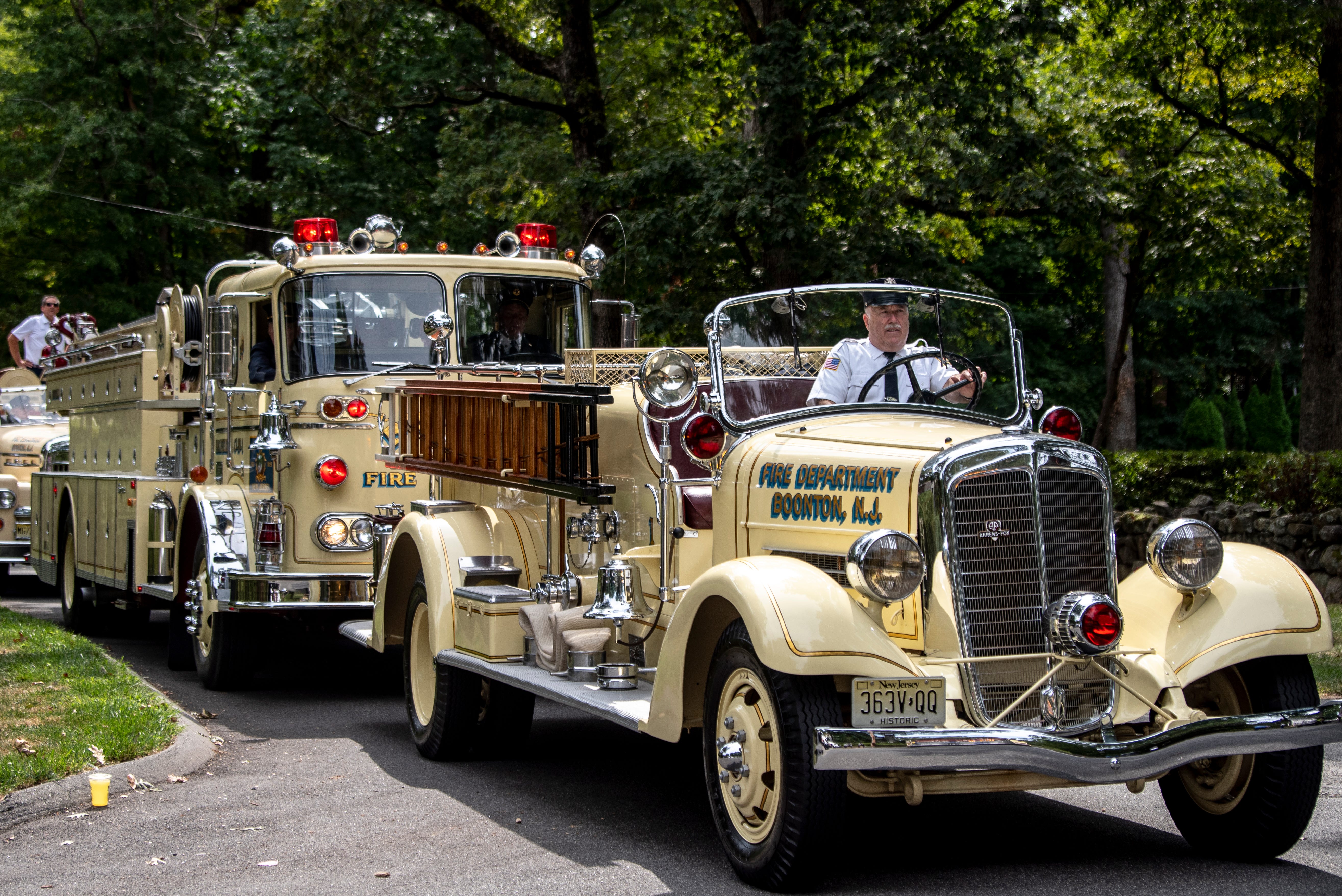 Boonton NJ Labor Day Parade Firefighters March Entertain   2b74b09a Be00 49b1 B0d8 9737b4382e12 090322 BoontonFireParade019.JPG