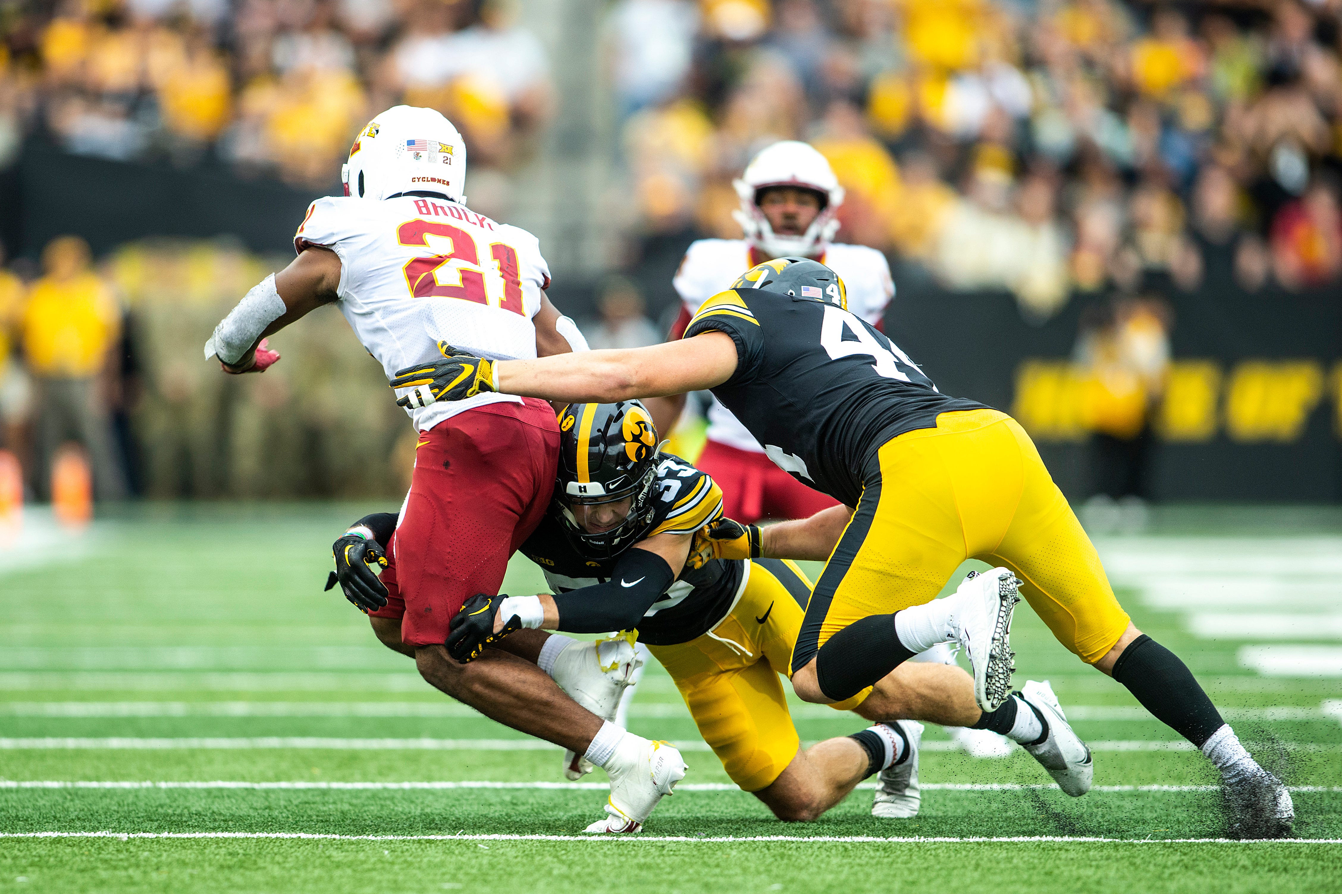 Iowa State Snaps Six-game Losing Streak To Iowa With 99-yard Drive