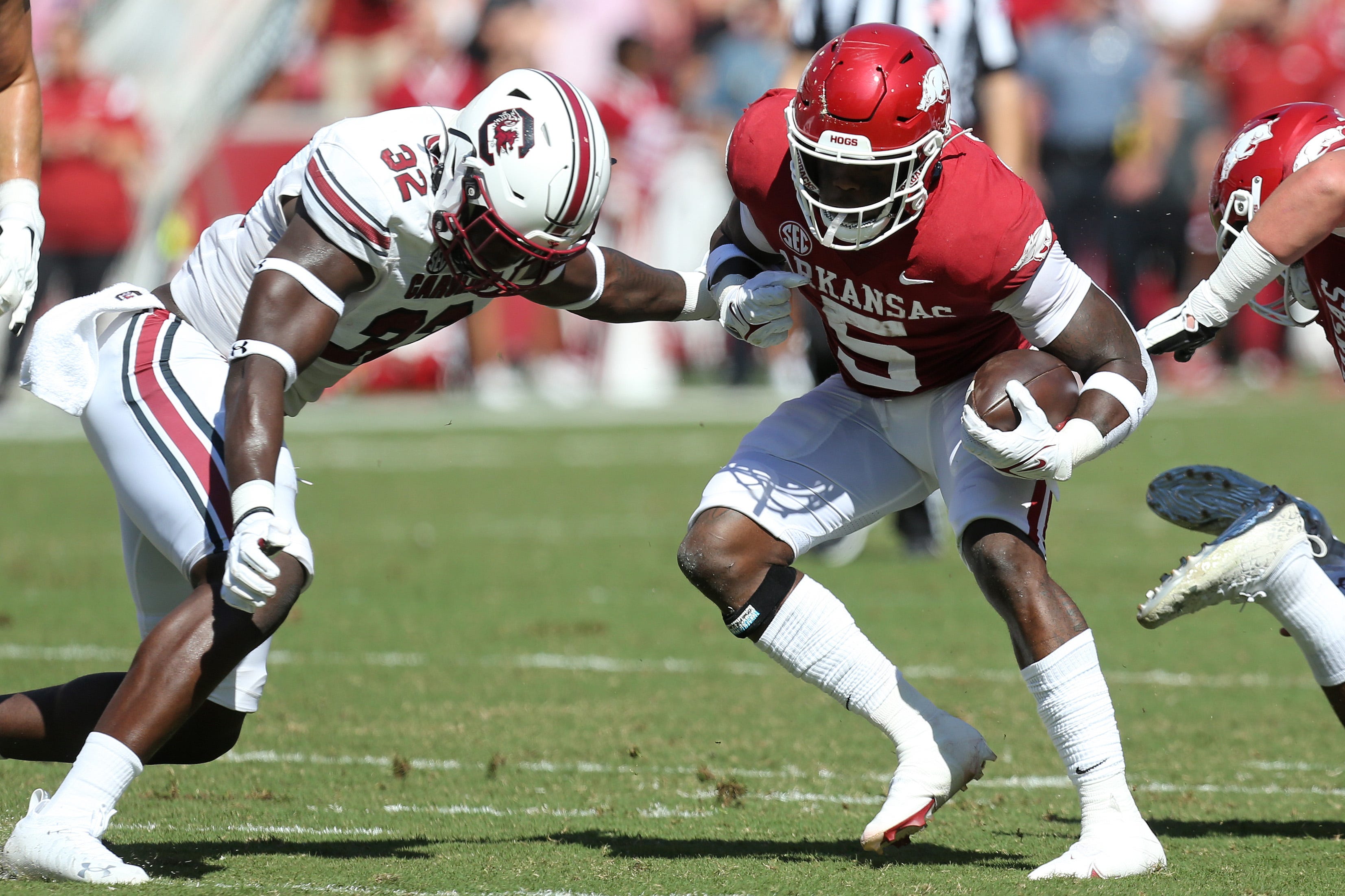 Rocket Sanders Leads Arkansas Razorbacks Football Over South Carolina