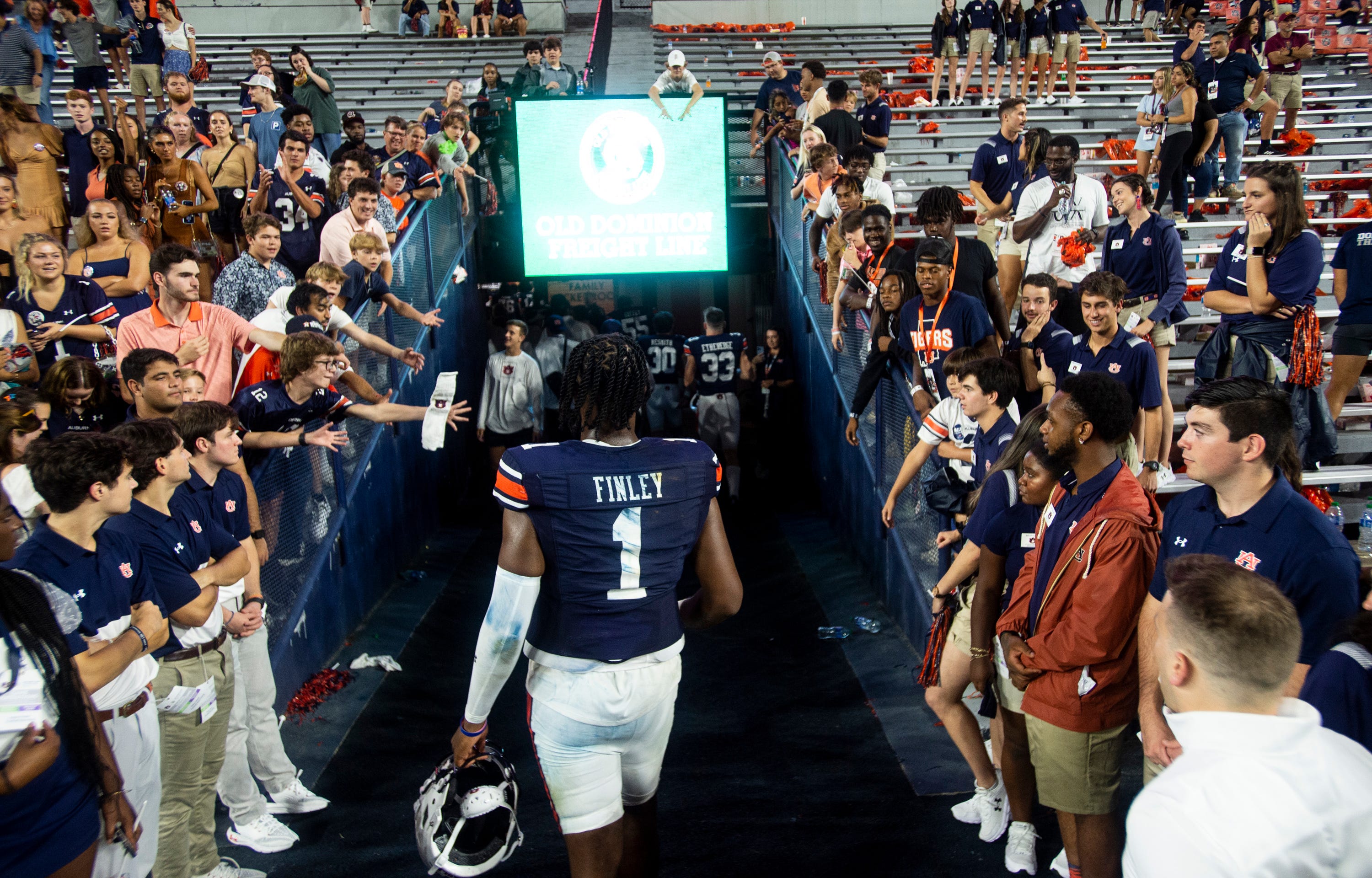 Bryan Harsin Evaluates TJ Finley After Auburn Football Win Vs San Jose ...