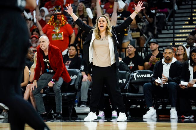 Becky Hammon showing NBA teams what they missed by not hiring her