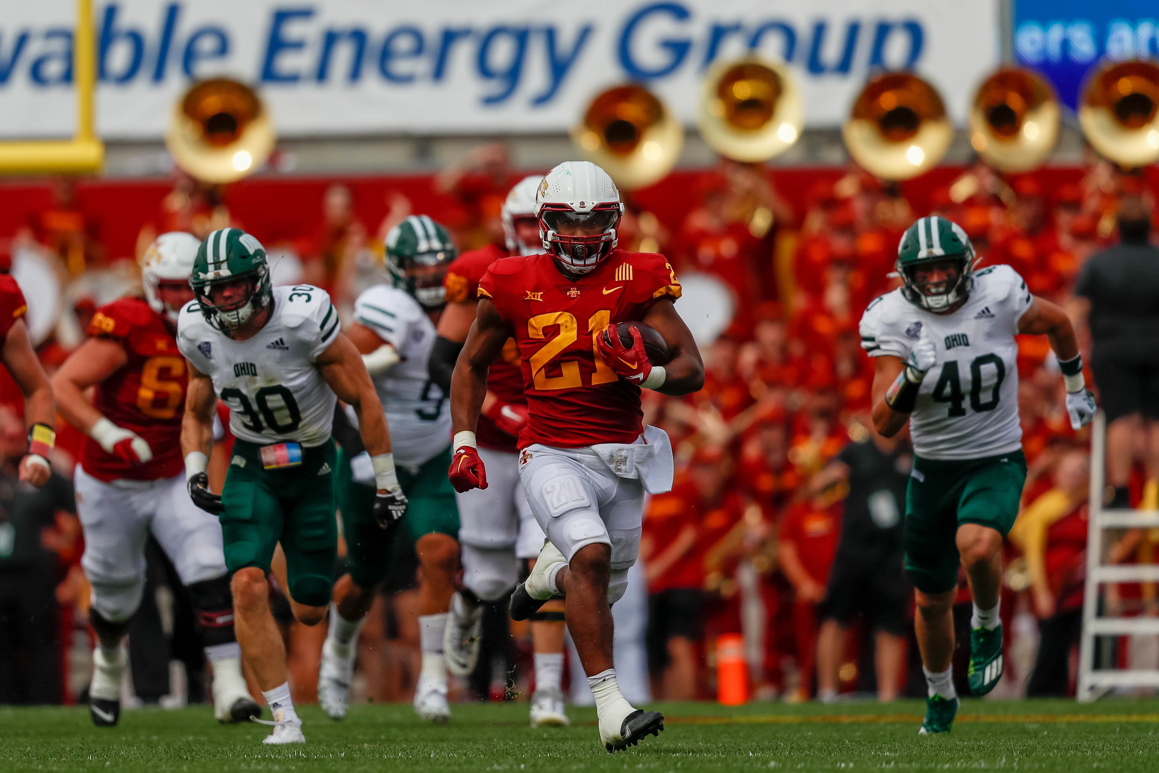 Iowa State's Matt Campbell Focuses On Running The Ball, Not The Rusher