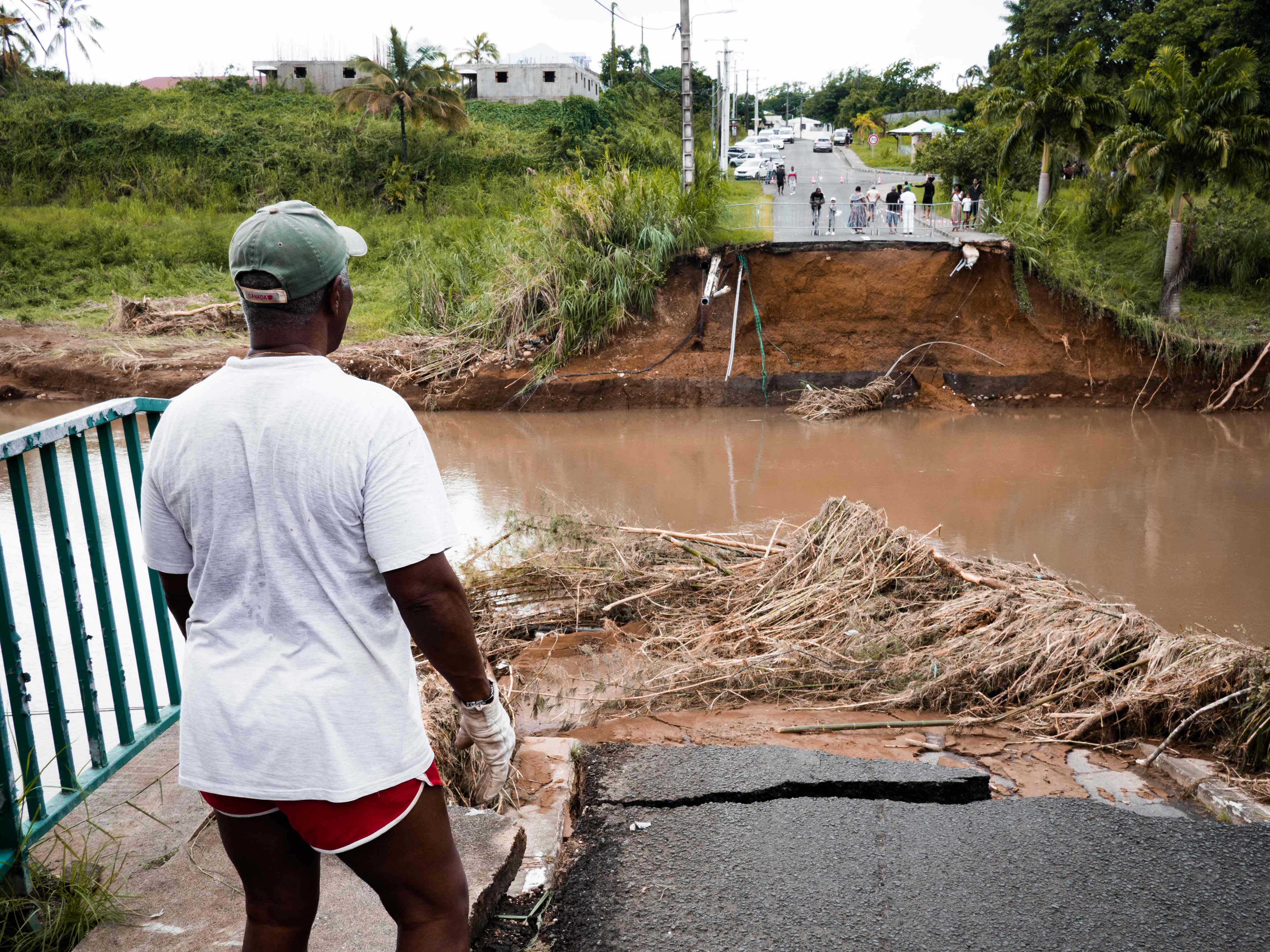 The Gossip Page: Hurricane Fiona Overwhelms Puerto Rico With Flooding ...