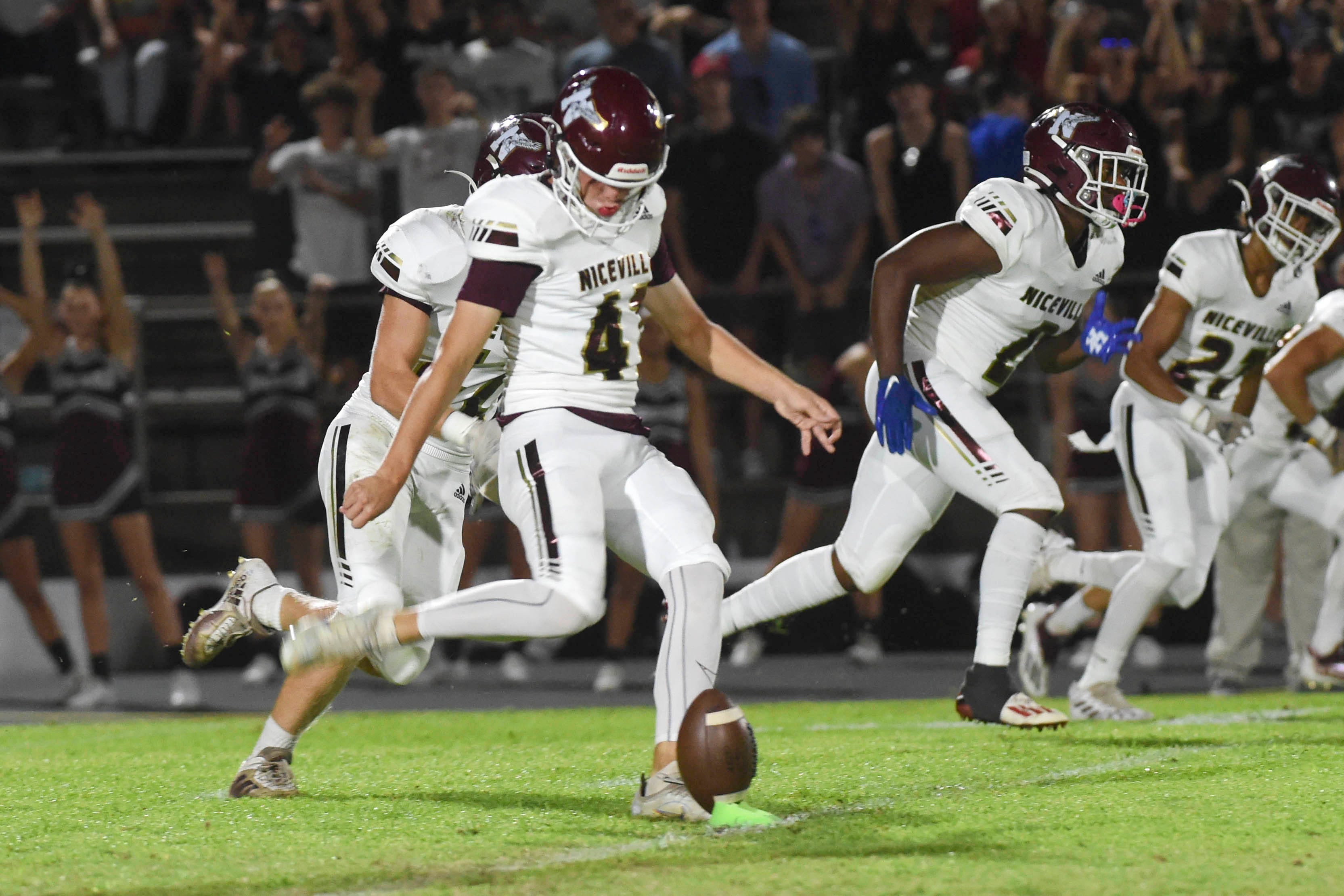 Week 5 HS Football Roundup: Eagles Beat Choctaw, Walton Routs SoWal