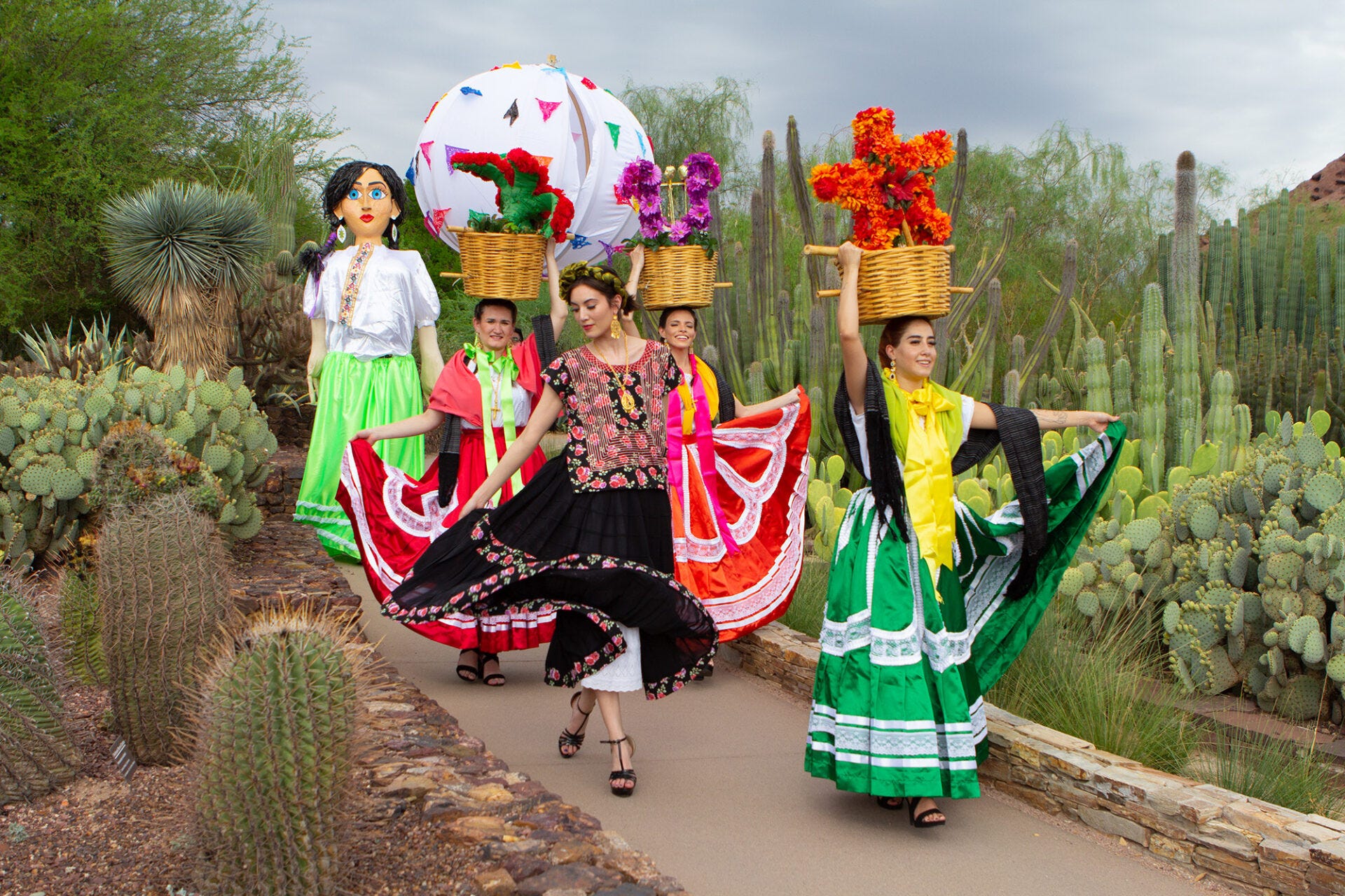 Botanical Garden in Phoenix hosts 'Guelaguetza', celebration of Oaxaca