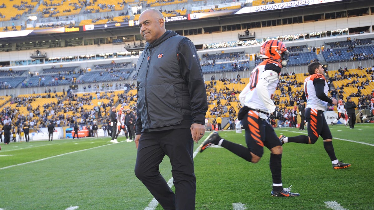 Cincinnati, OH, USA. 15th Sep, 2019. Cincinnati Bengals defensive