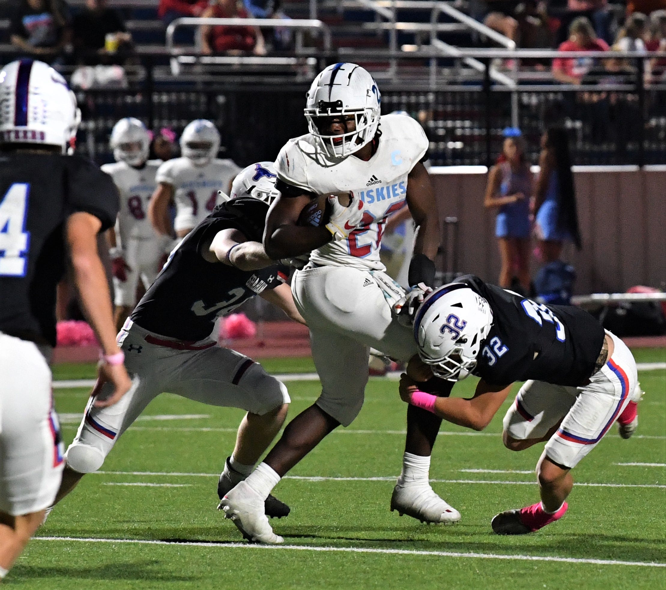 Hirschi Huskies at Graham Steers 2022 high school football fight