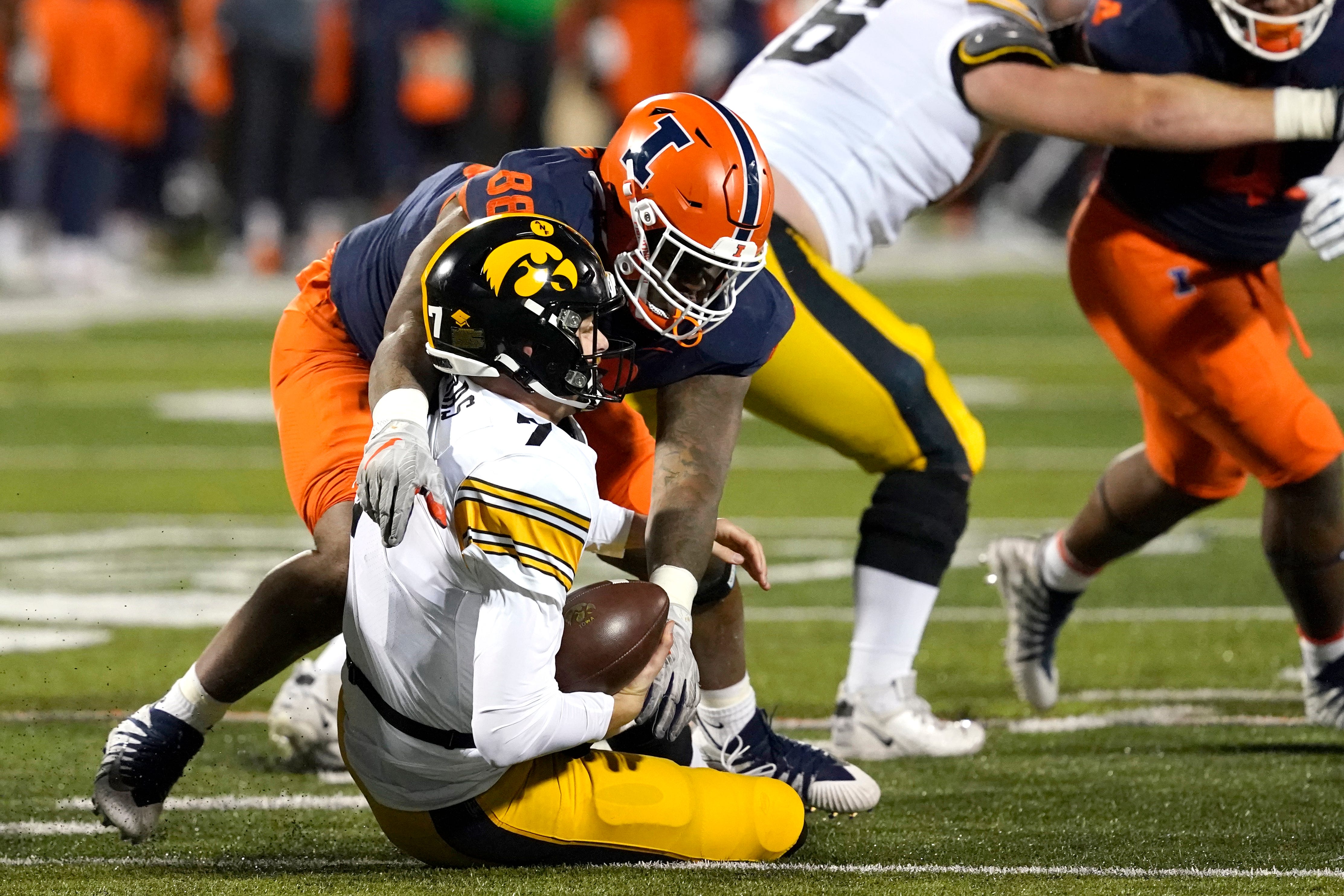 Iowa Footbal's Biggest Offensive Problem Is Clear After Illinois Loss